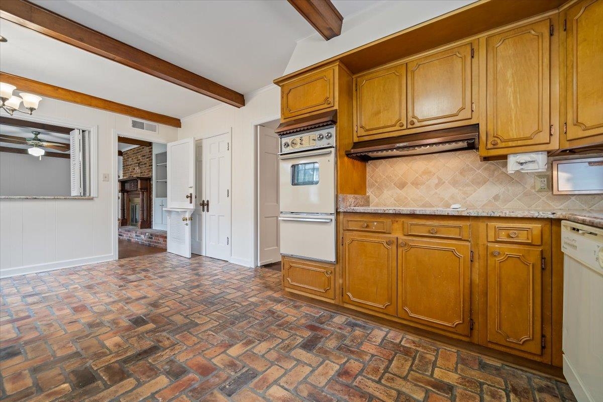 5450 Walnut Grove Rd Property Photo 18