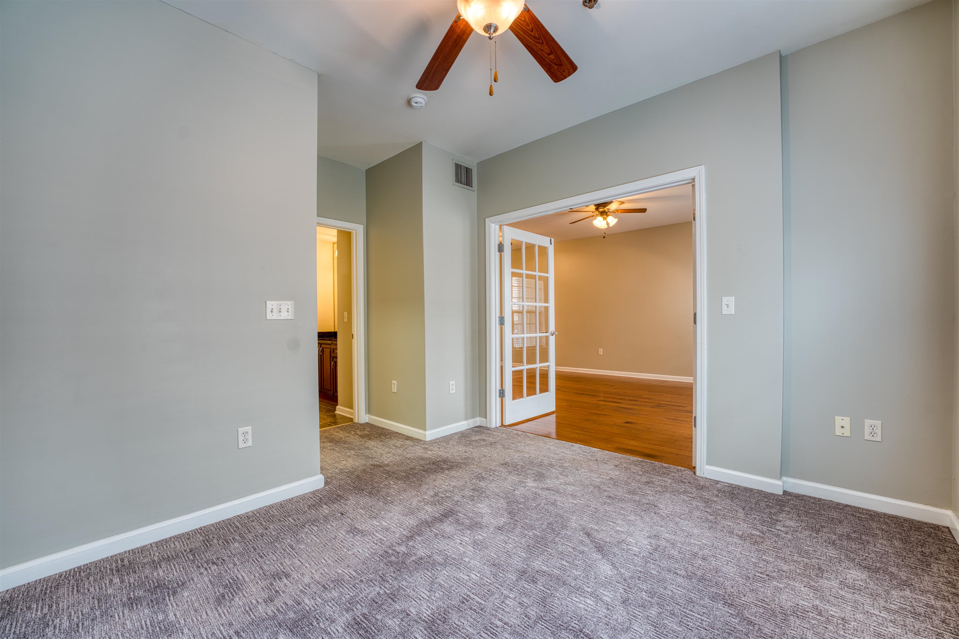 665 Tennessee St 307 Property Photo 8