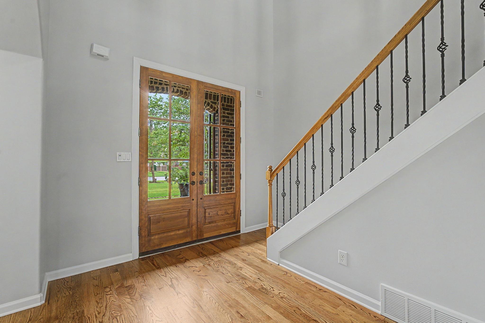 1482 Grand Cypress Dr Property Photo 5