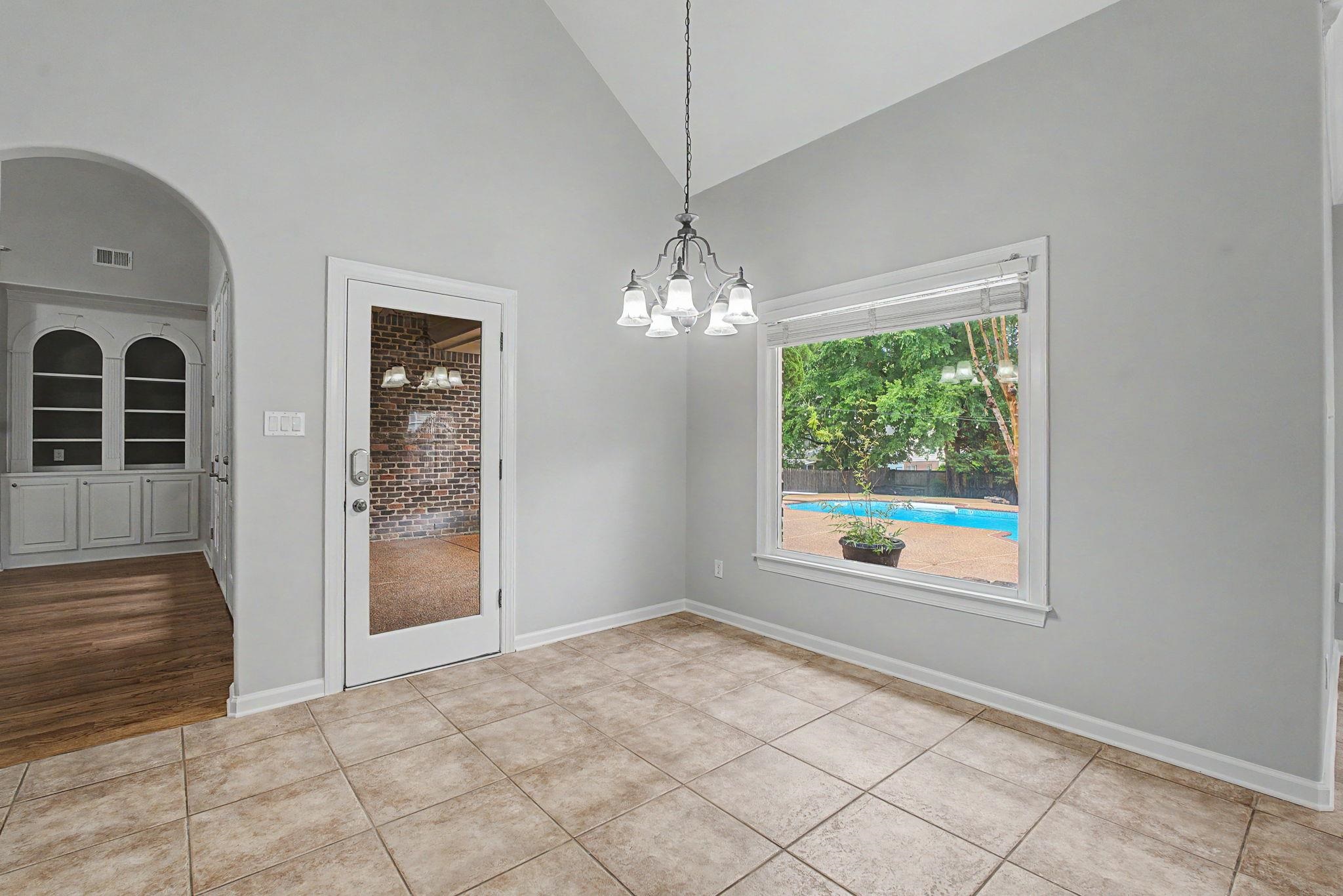 1482 Grand Cypress Dr Property Photo 12
