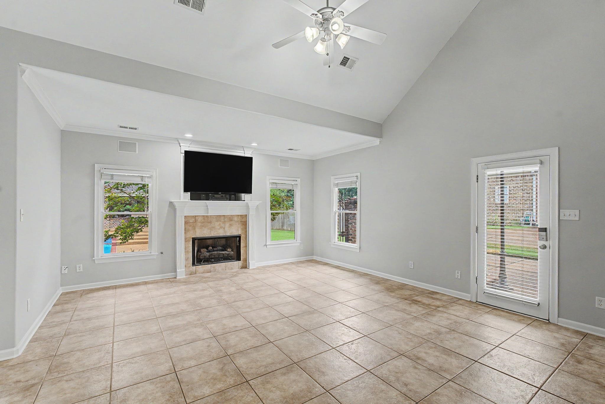 1482 Grand Cypress Dr Property Photo 13