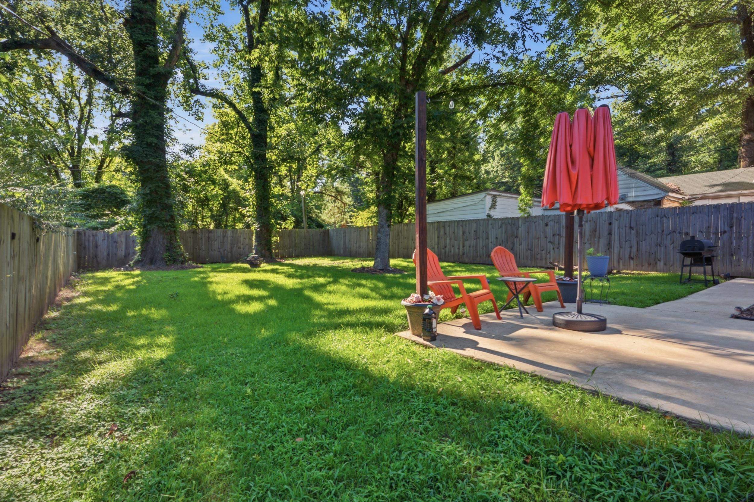 2675 Woodlawn Ter Property Photo 32