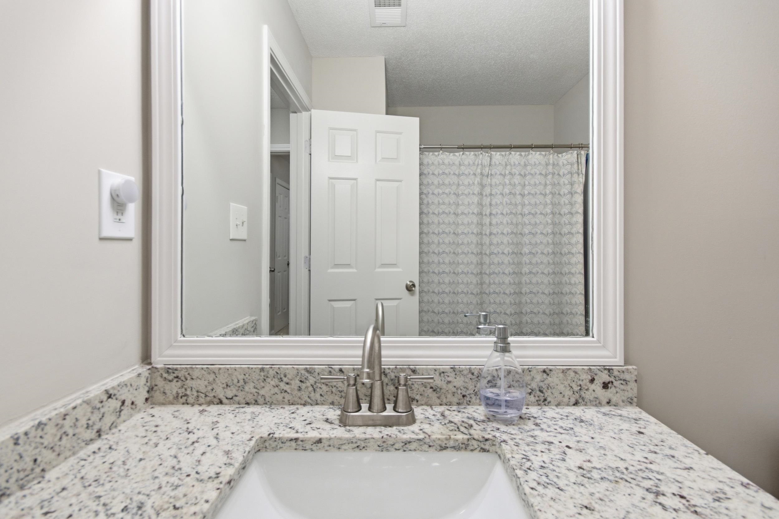 993 Zenith Cv N Property Photo 21