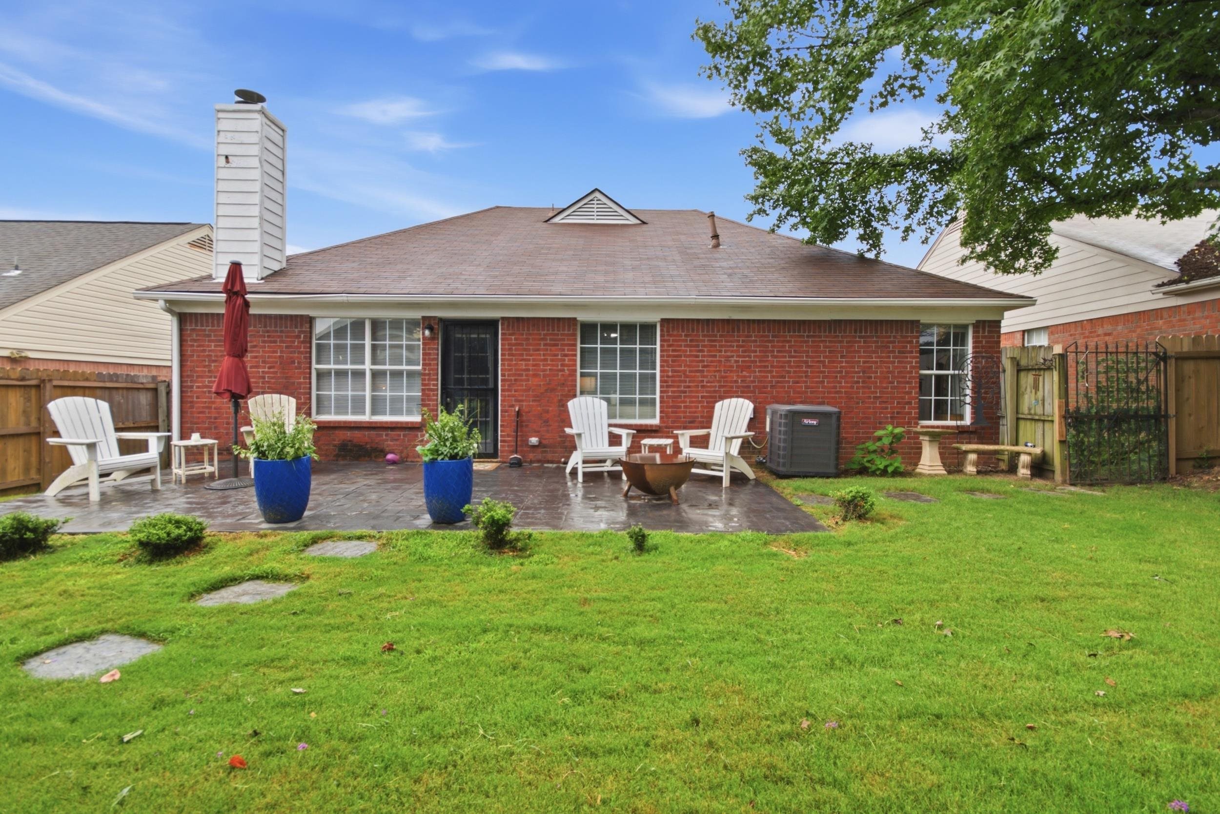 993 Zenith Cv N Property Photo 23