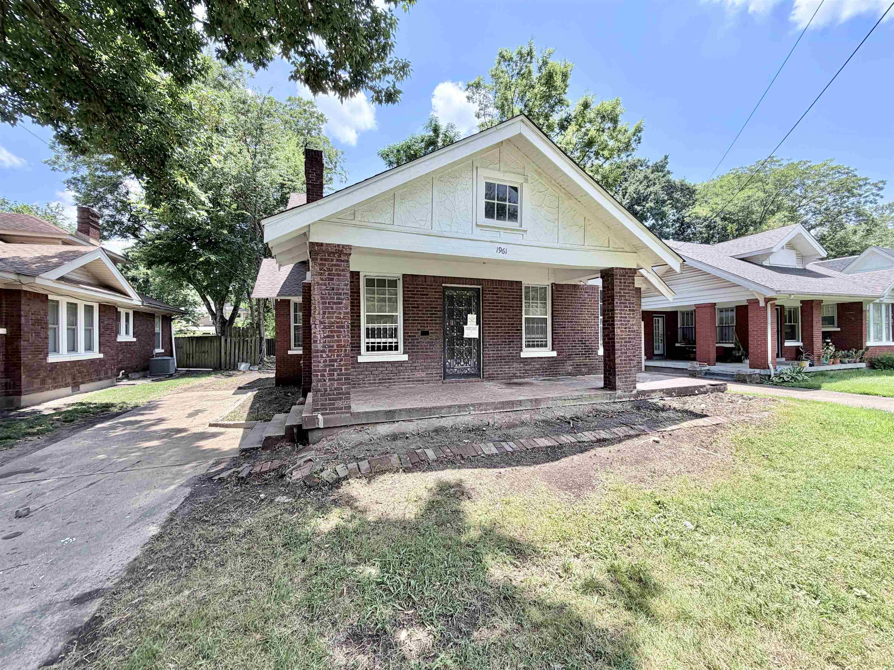 1961 Mignon Ave Property Photo 19