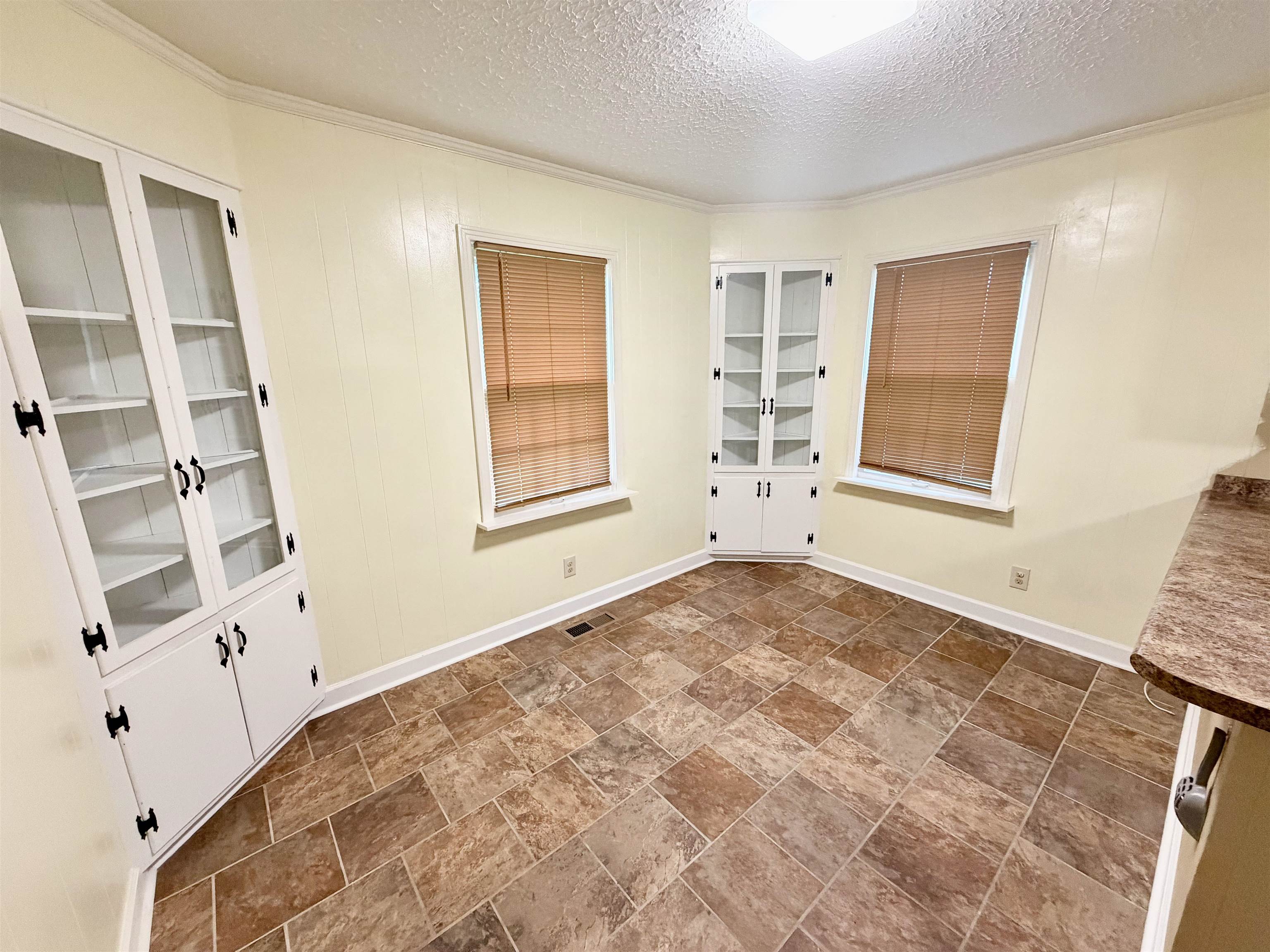 292 Michie Pebble Hill Rd Property Photo 9