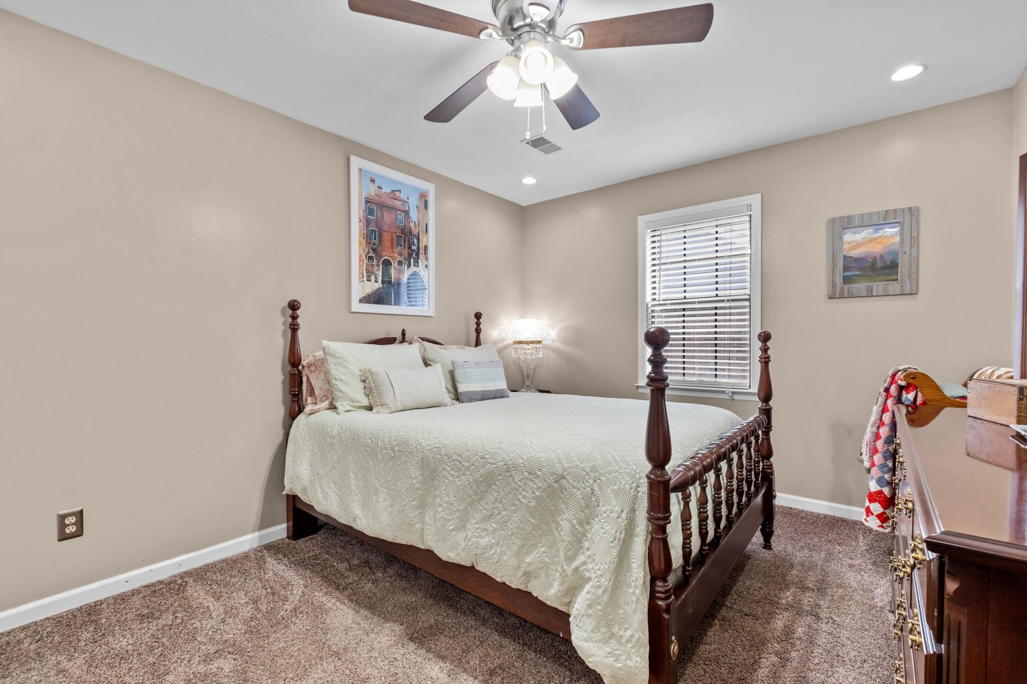 6119 Kevin Dr Property Photo 27