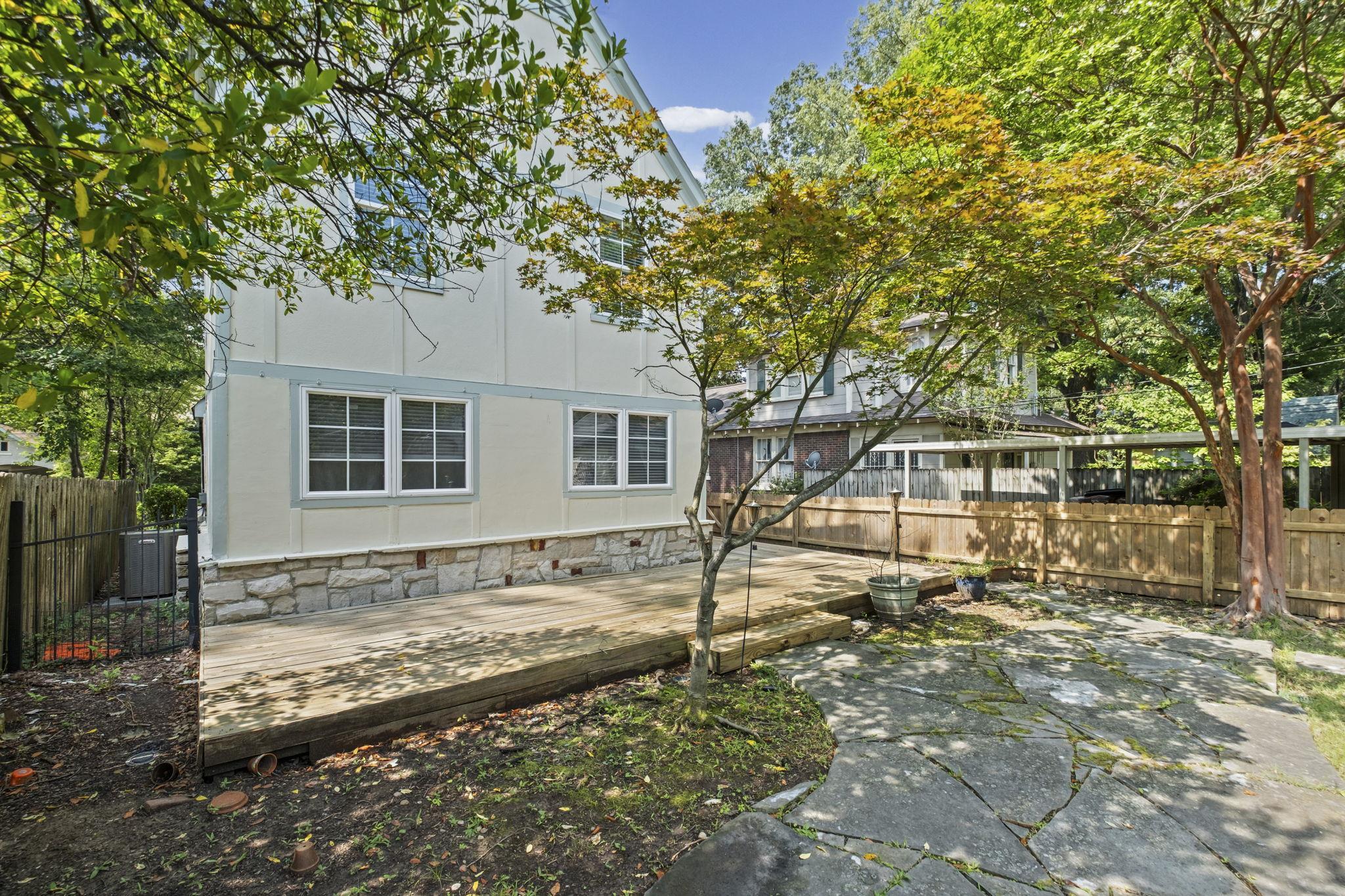 1936 Mignon Ave Property Photo 25