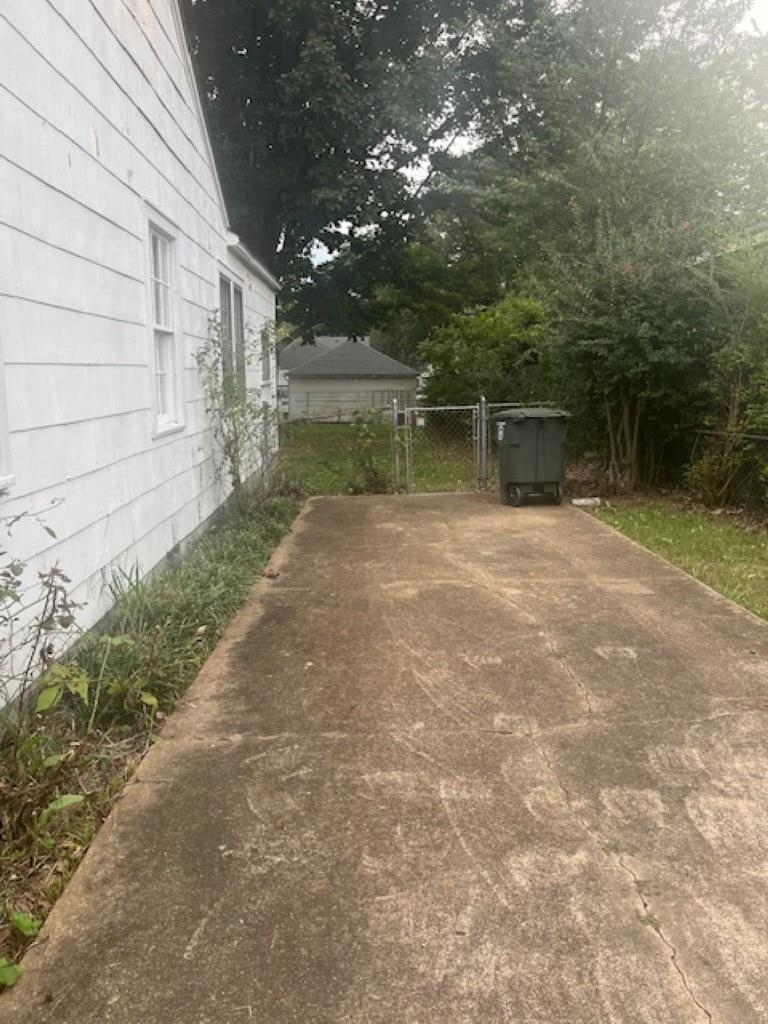 3643 Douglass Ave Property Photo 21