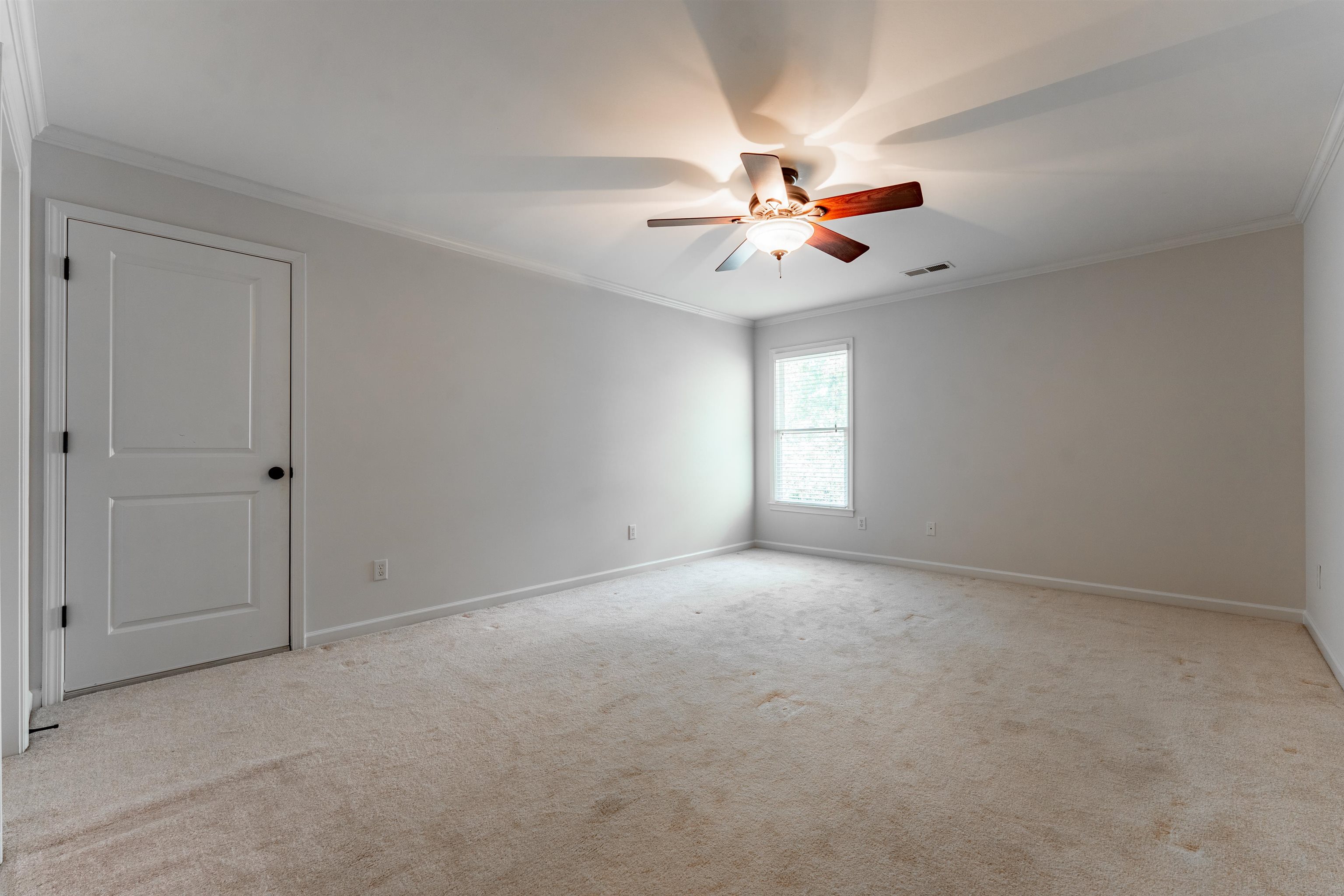 10830 Whisper Hollow Cv Property Photo 31