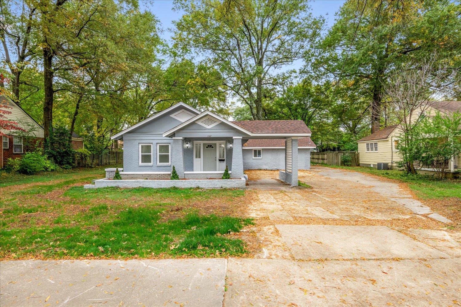 3587 COWDEN AVE Property Photo 1
