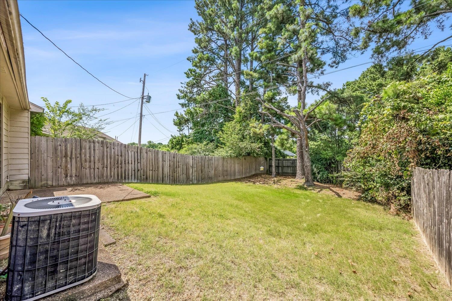 6812 Meadow Chase Ln Property Photo 18