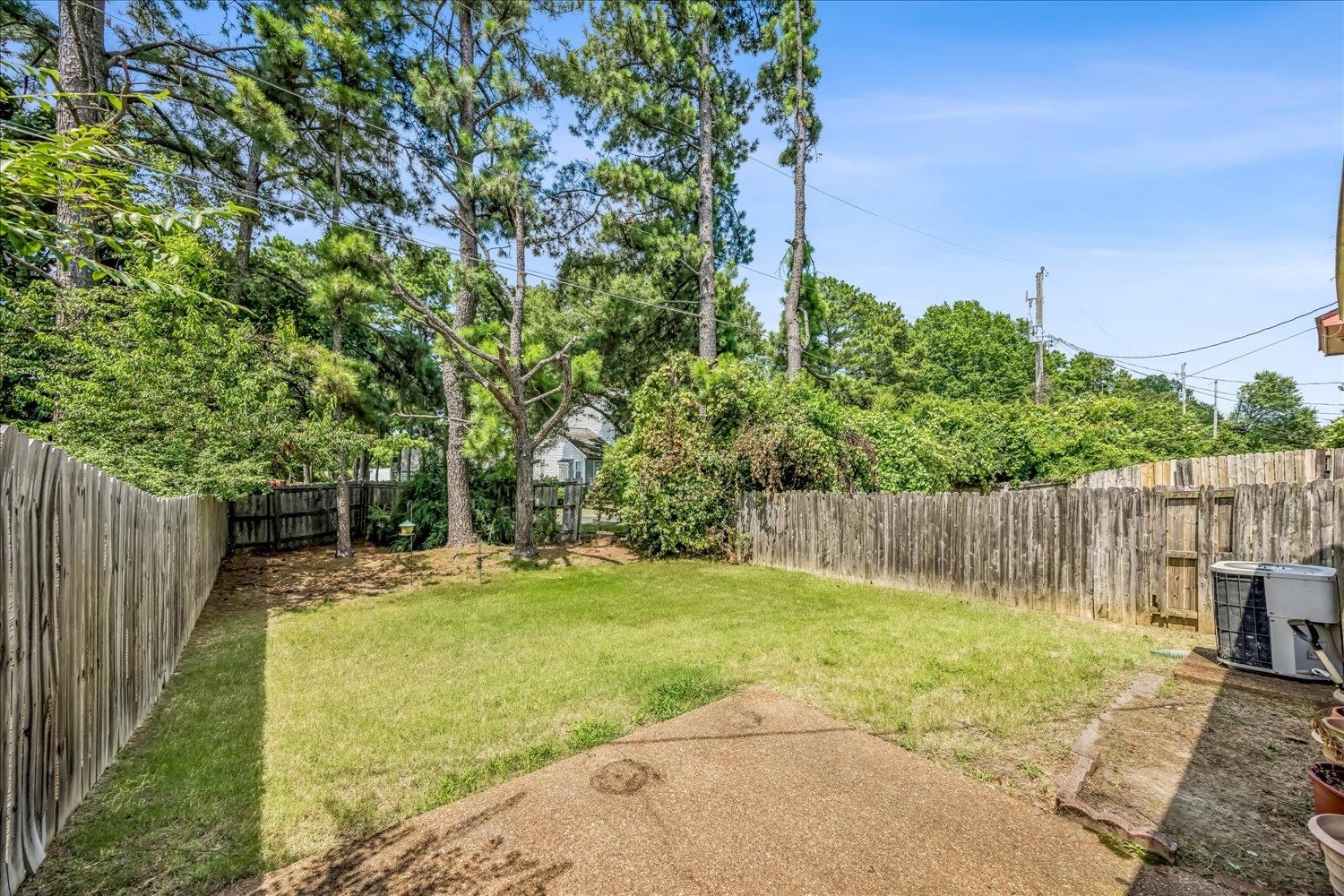 6812 Meadow Chase Ln Property Photo 19