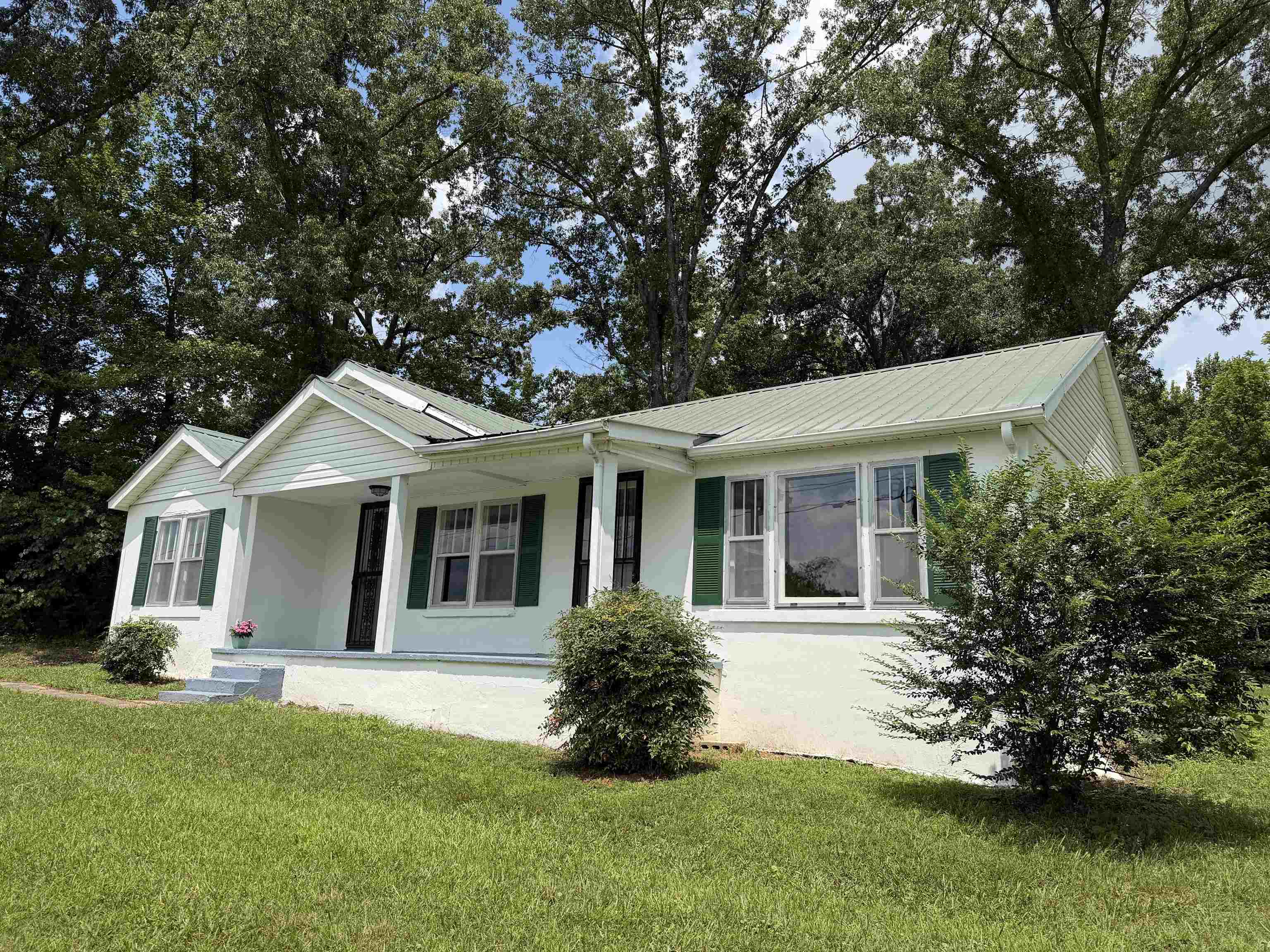 185 Poplar Springs Rd Property Photo 2