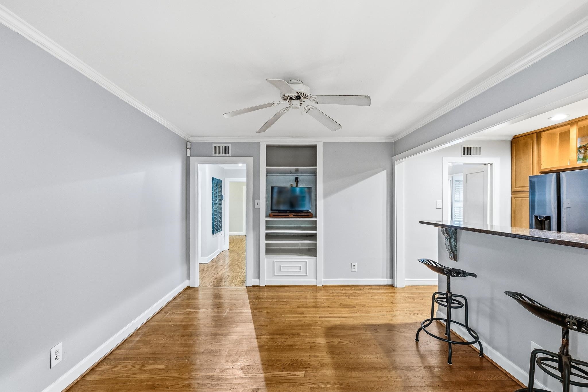 3214 Cowden Ave Property Photo 15