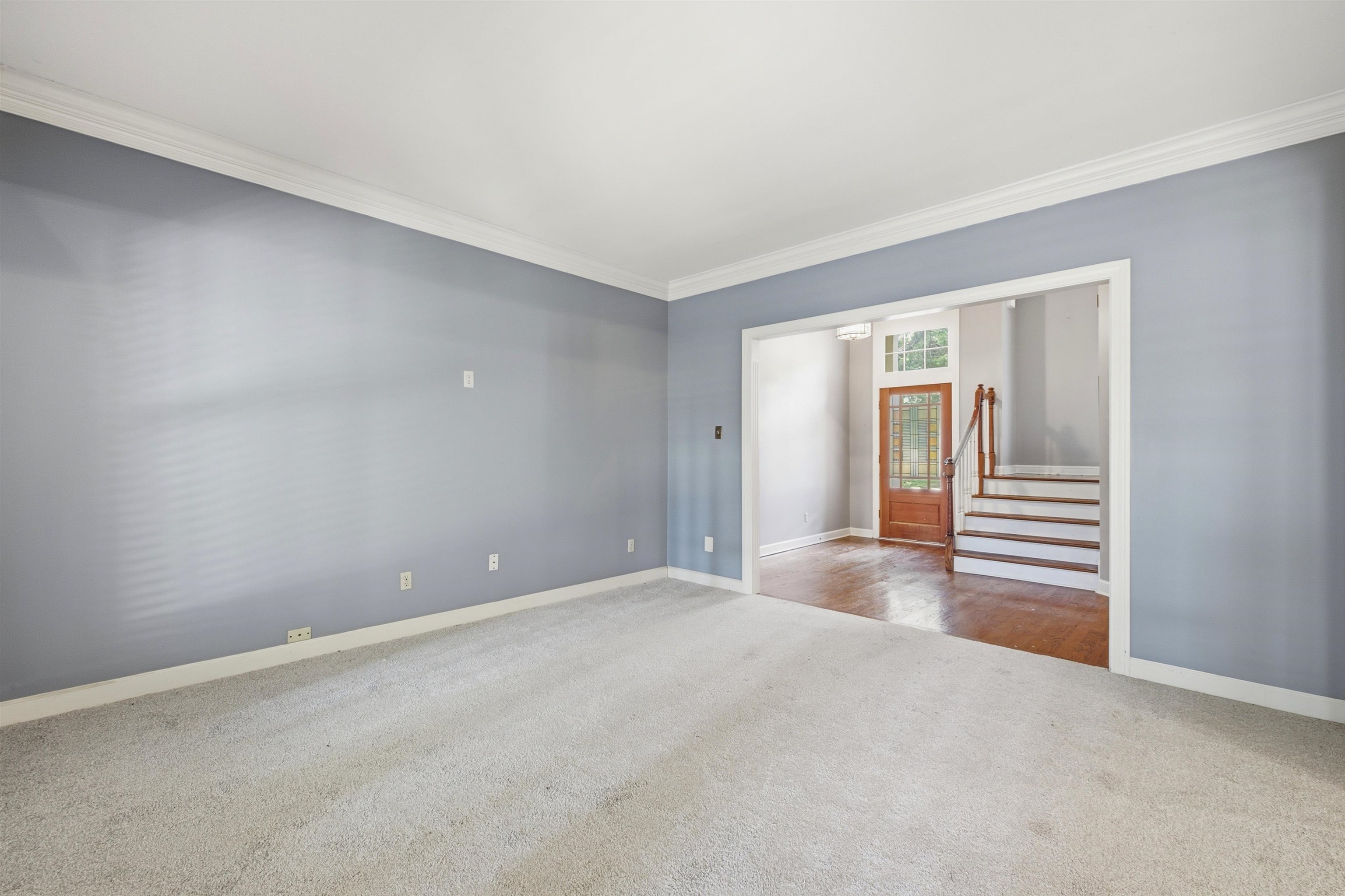 1850 Wood Oak Dr Property Photo 7