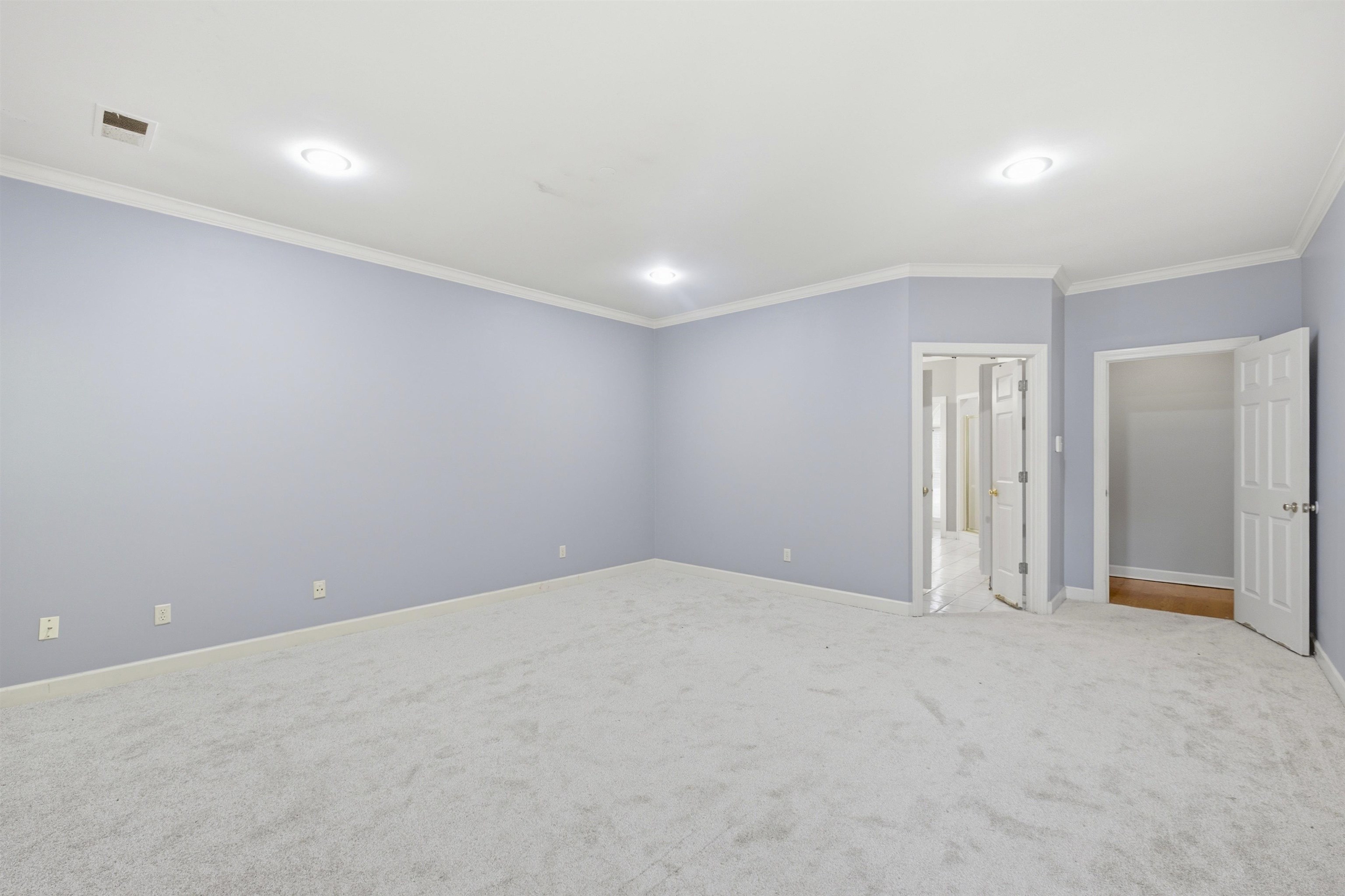 1850 Wood Oak Dr Property Photo 17