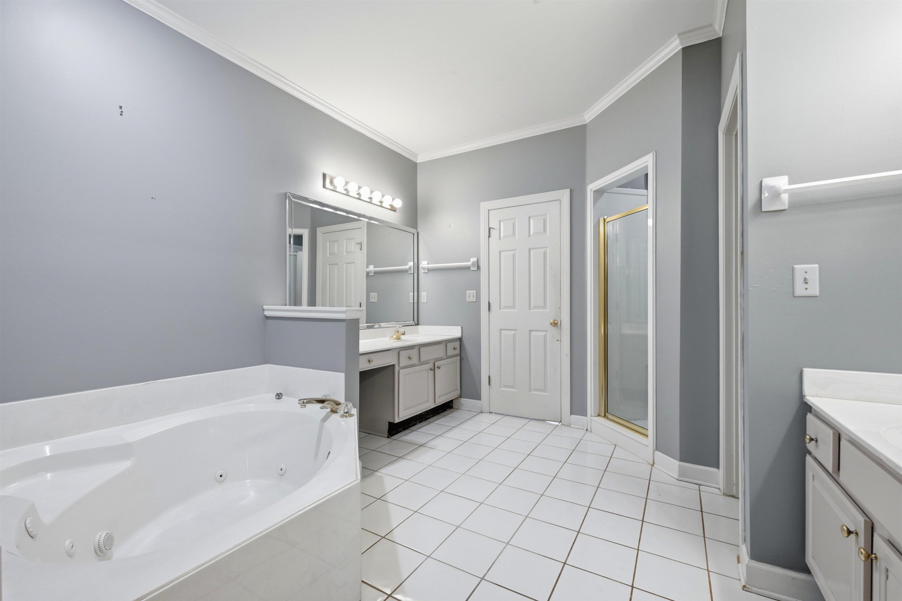 1850 Wood Oak Dr Property Photo 18