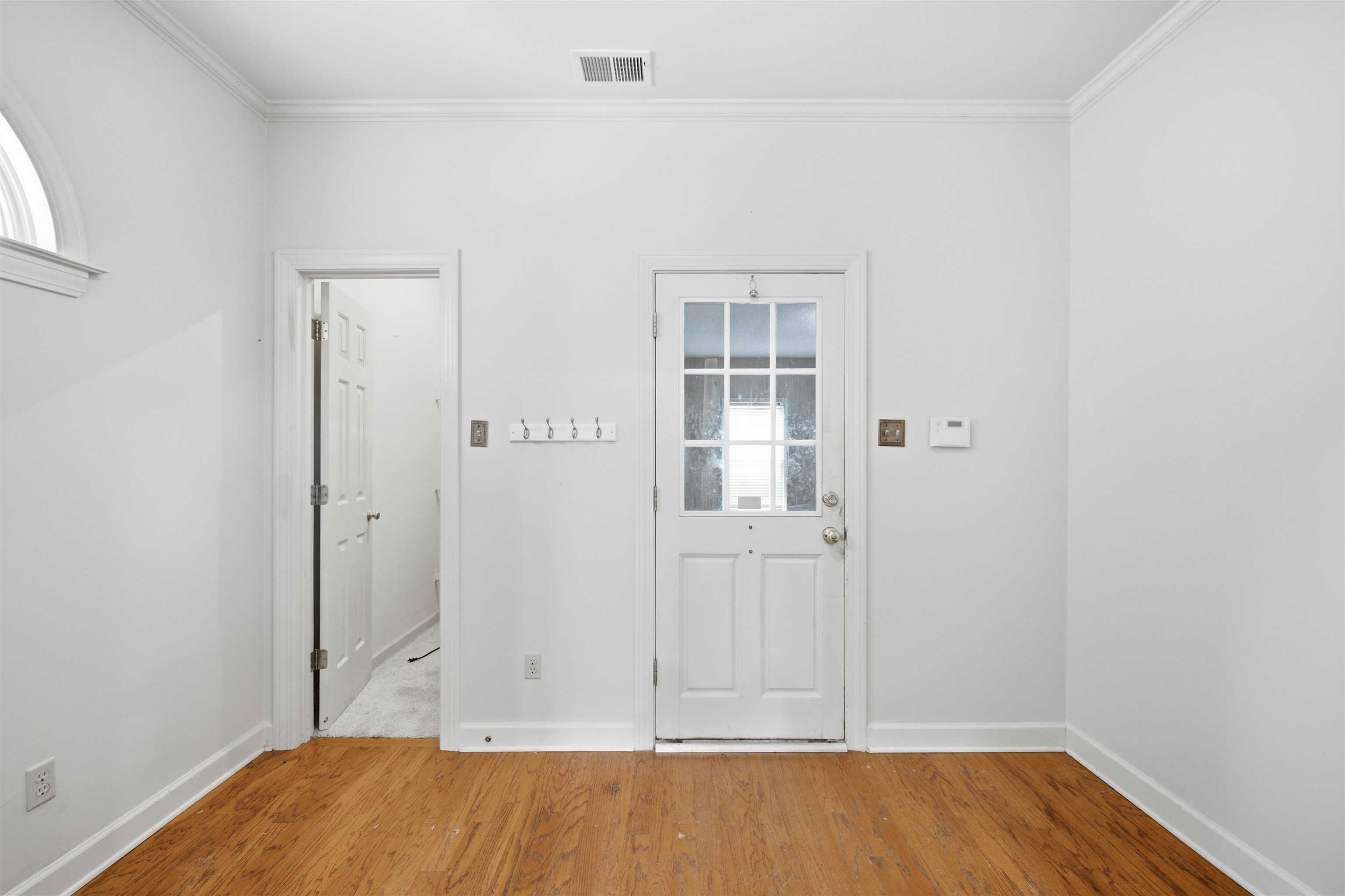 1850 Wood Oak Dr Property Photo 20