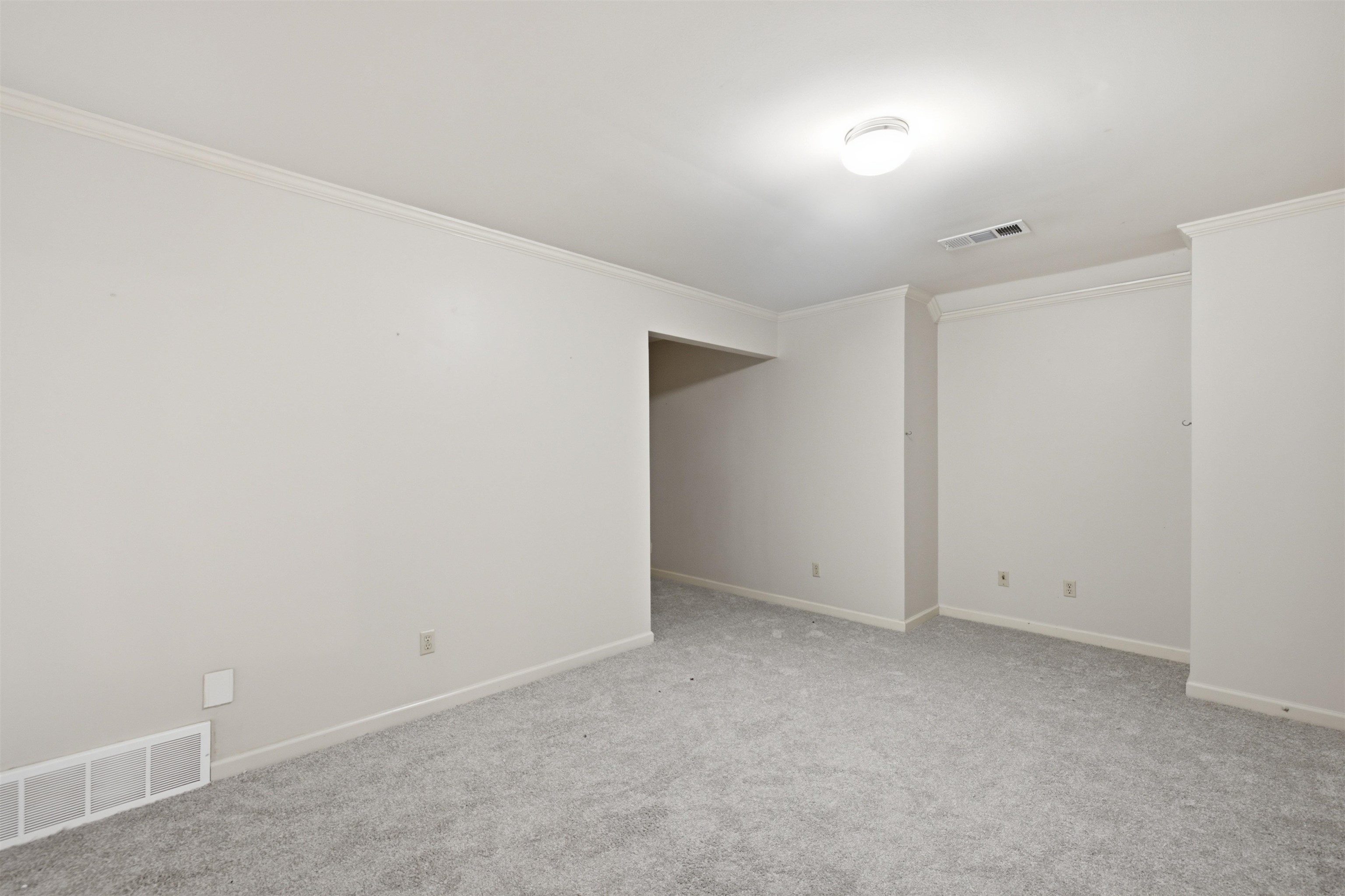 1850 Wood Oak Dr Property Photo 23
