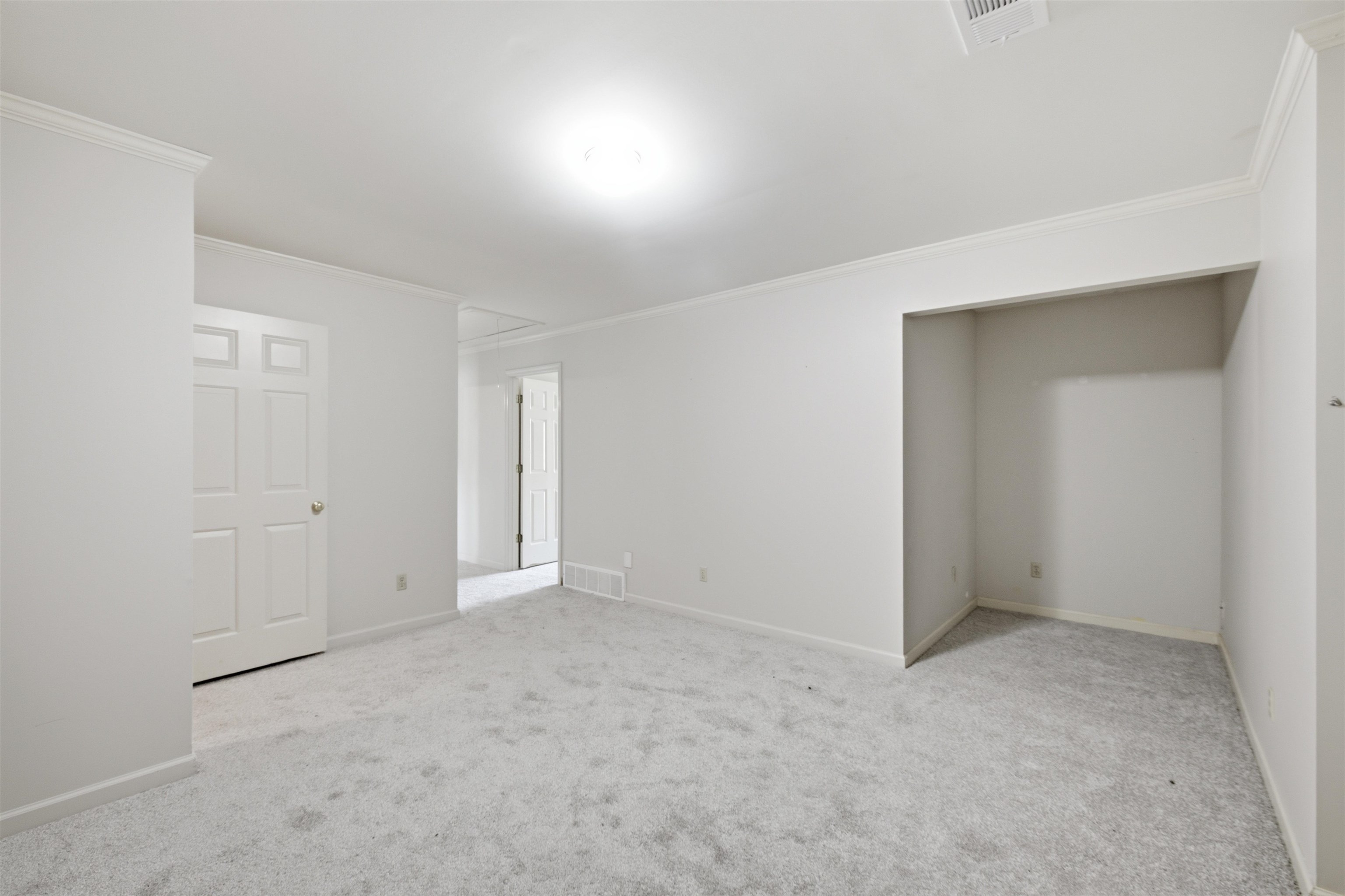 1850 Wood Oak Dr Property Photo 24