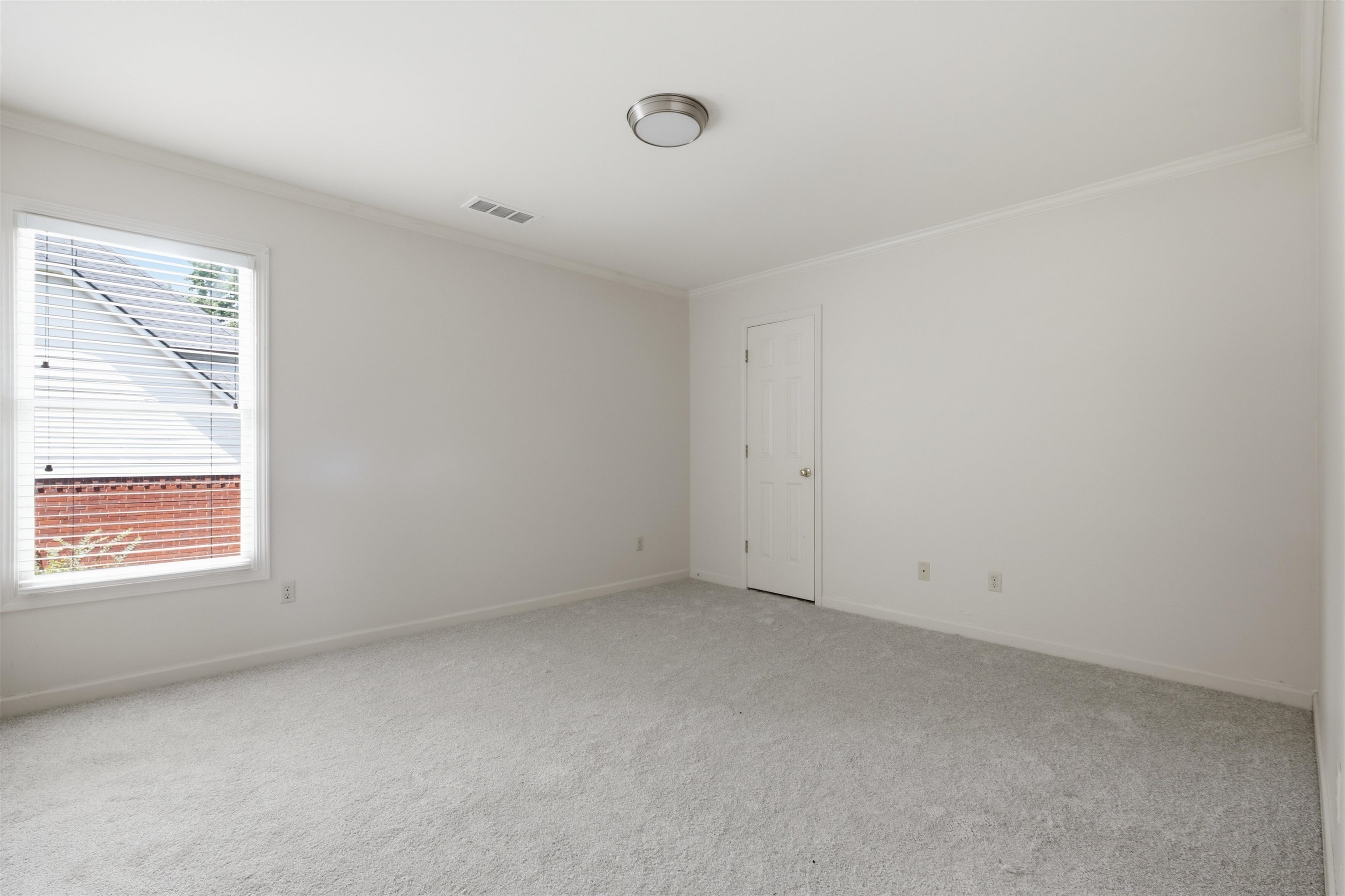 1850 Wood Oak Dr Property Photo 29
