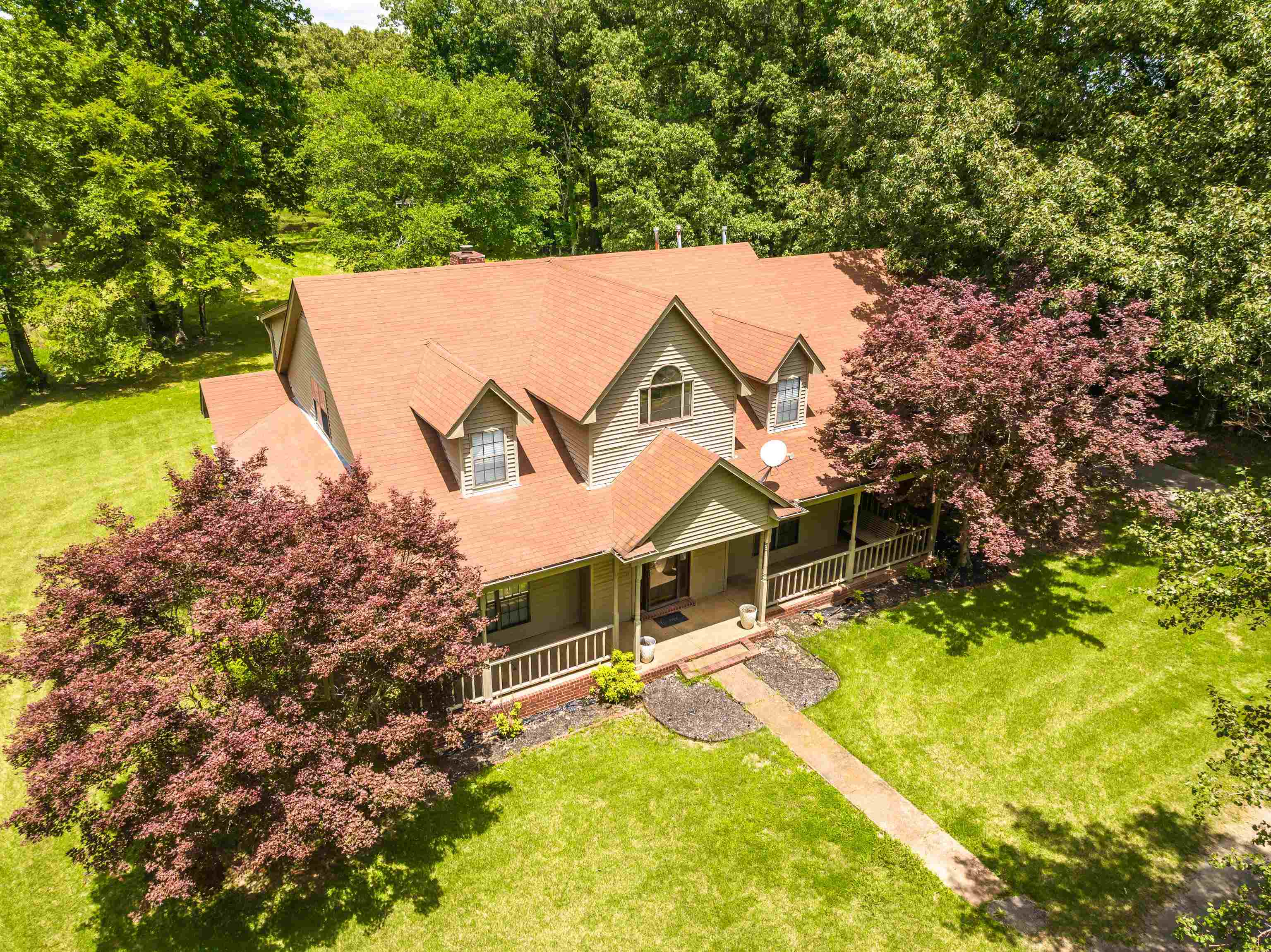 1835 Bobbitt Rd Property Photo 4