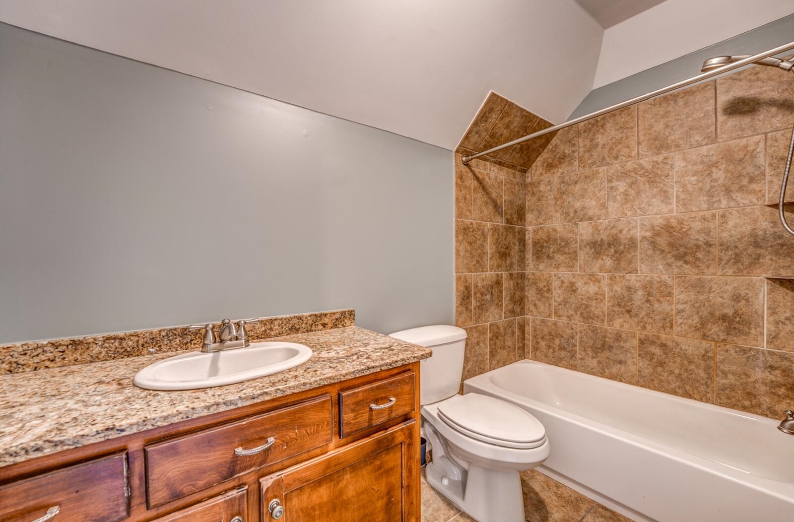 62 Planters Grove Trl Property Photo 21