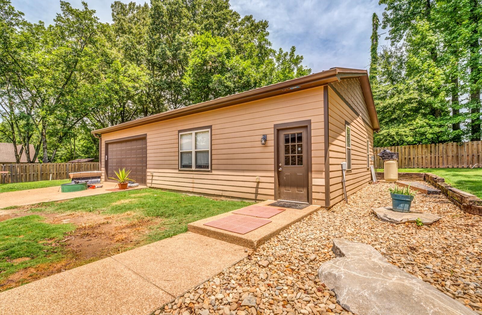 62 Planters Grove Trl Property Photo 23