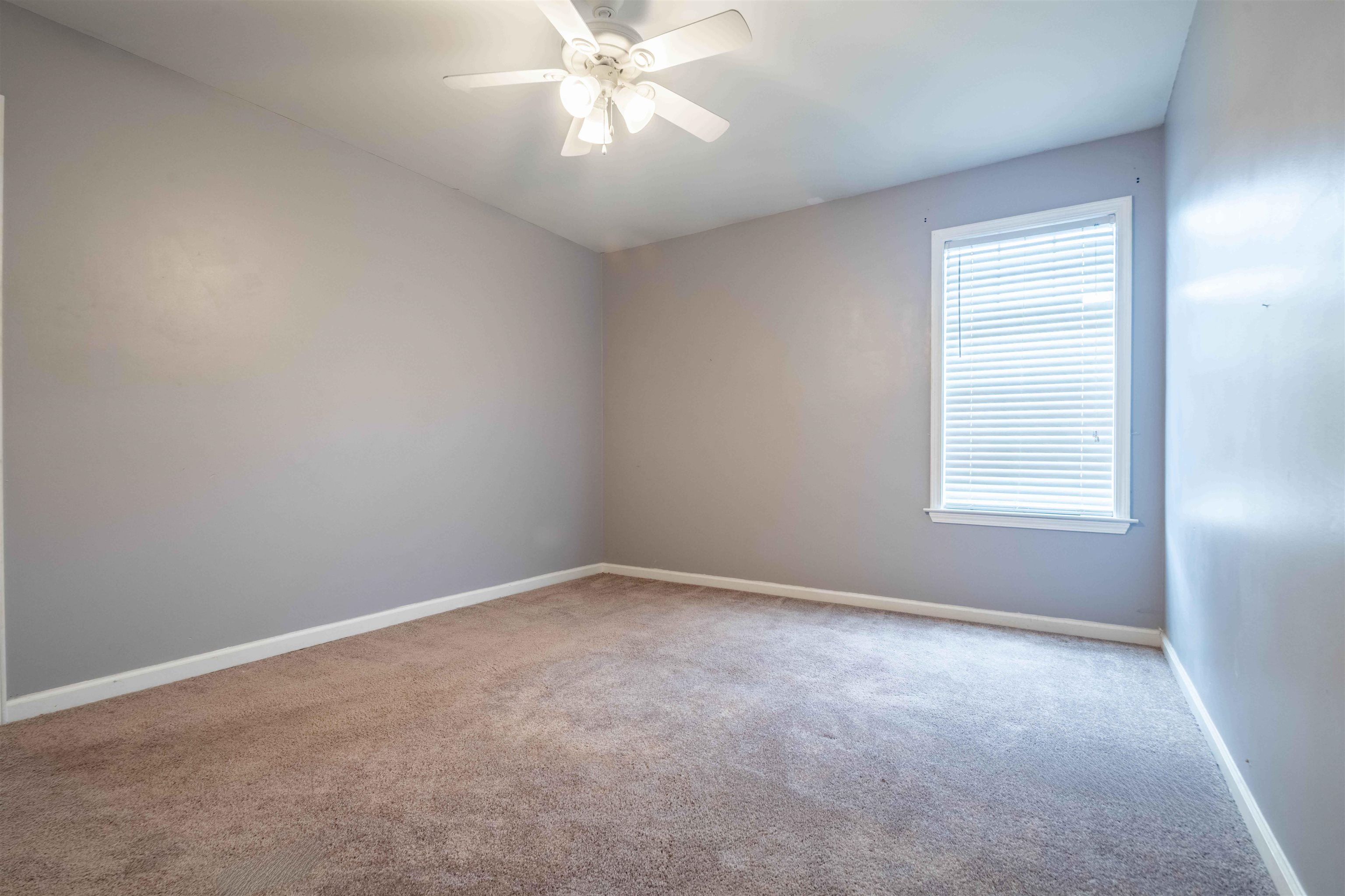 10443 Kensington Cir Property Photo 20