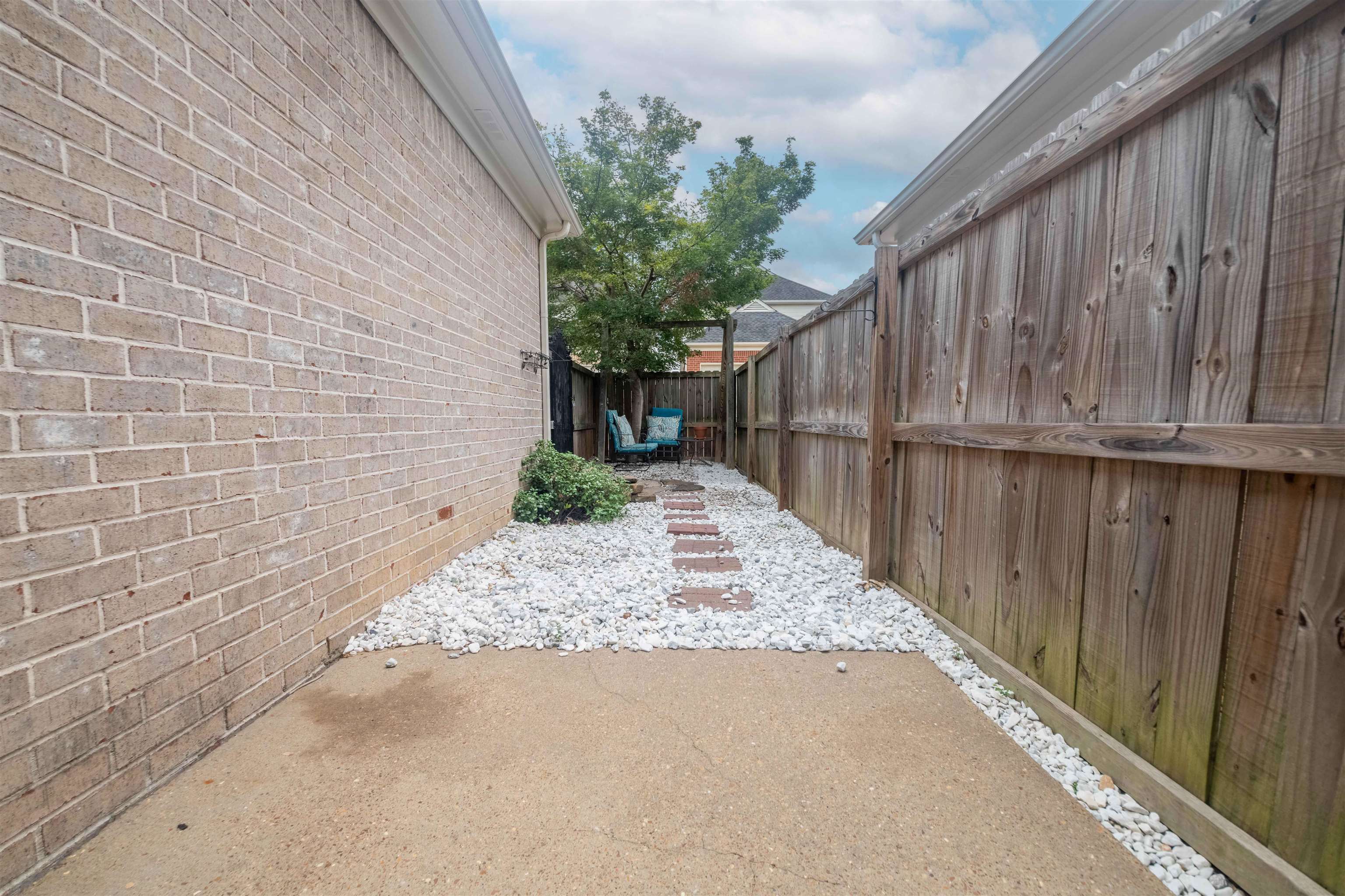 10443 Kensington Cir Property Photo 31