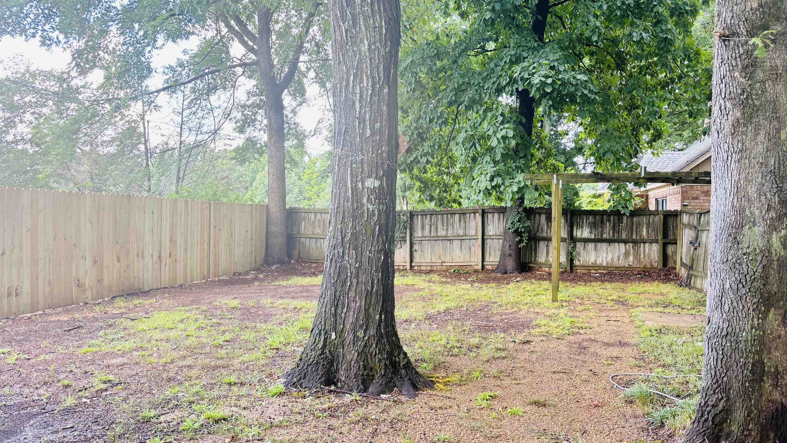 8241 Trinity Rd Property Photo 16