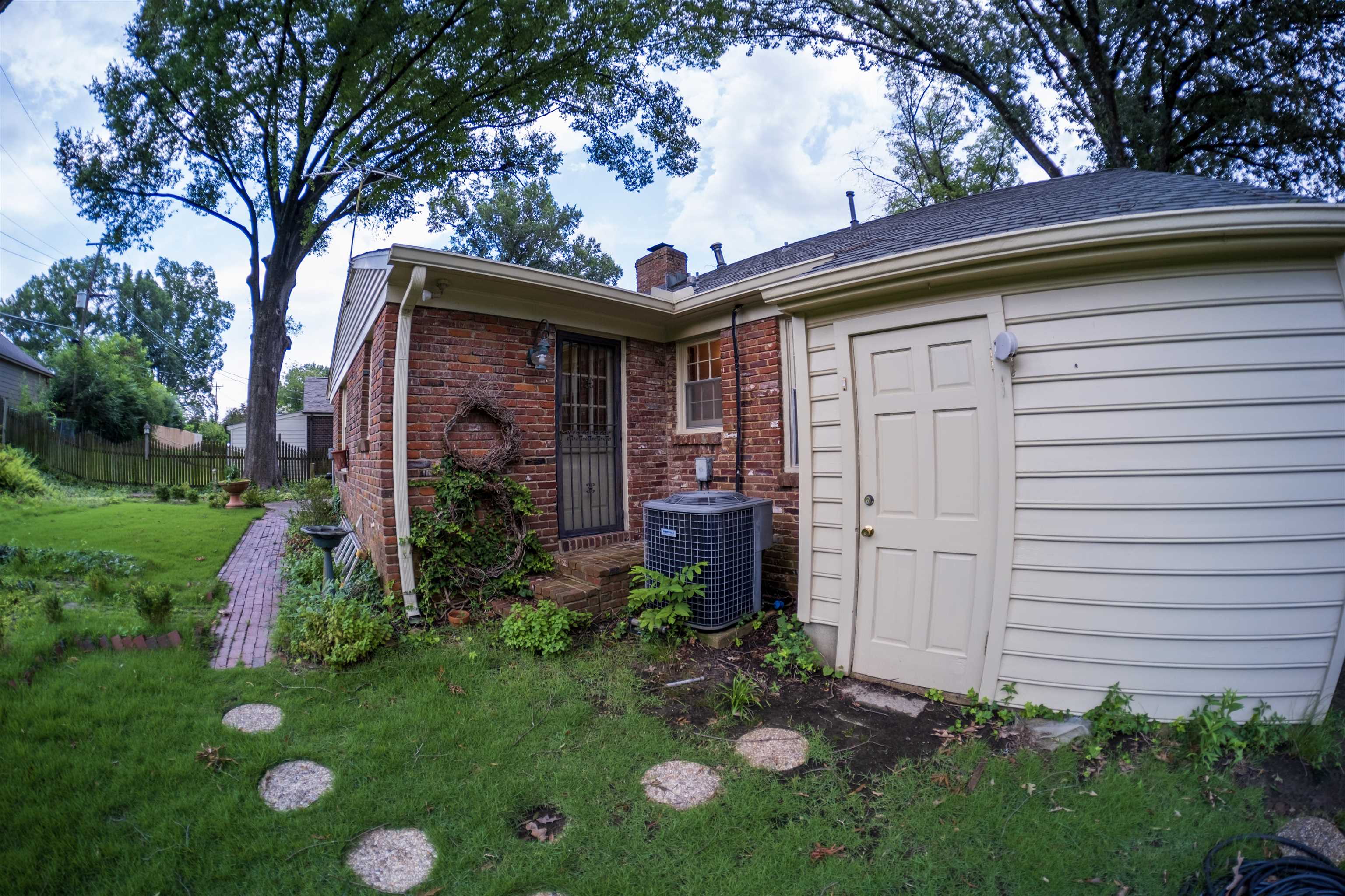 5330 Timmons Ave Property Photo 25