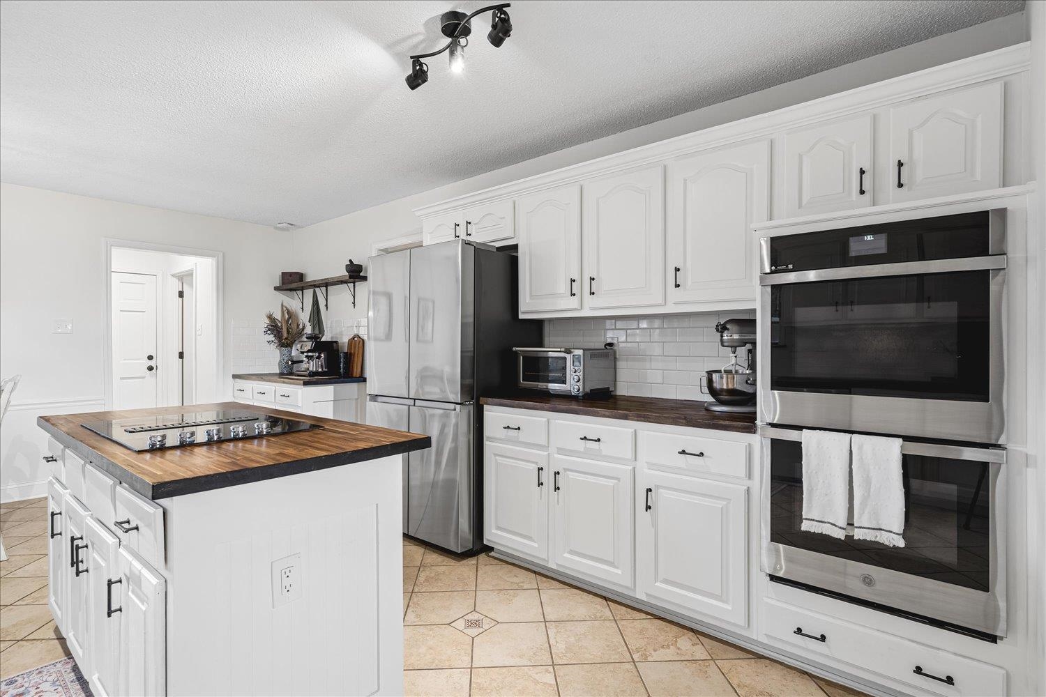 6734 Rabbit Den Cv Property Photo 3