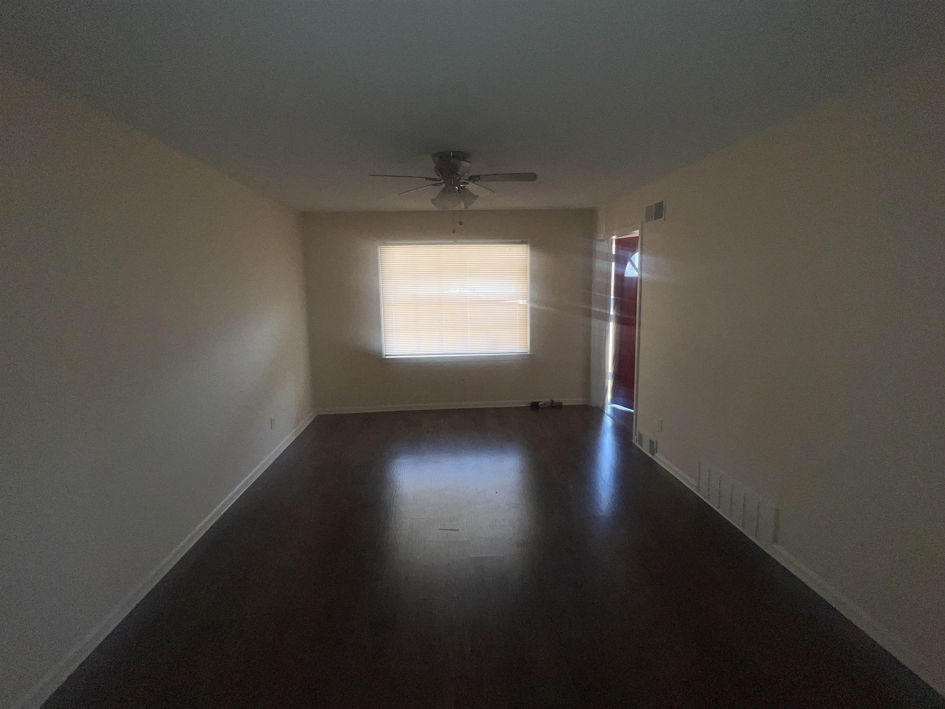 4295 Hudgins Rd Property Photo 3