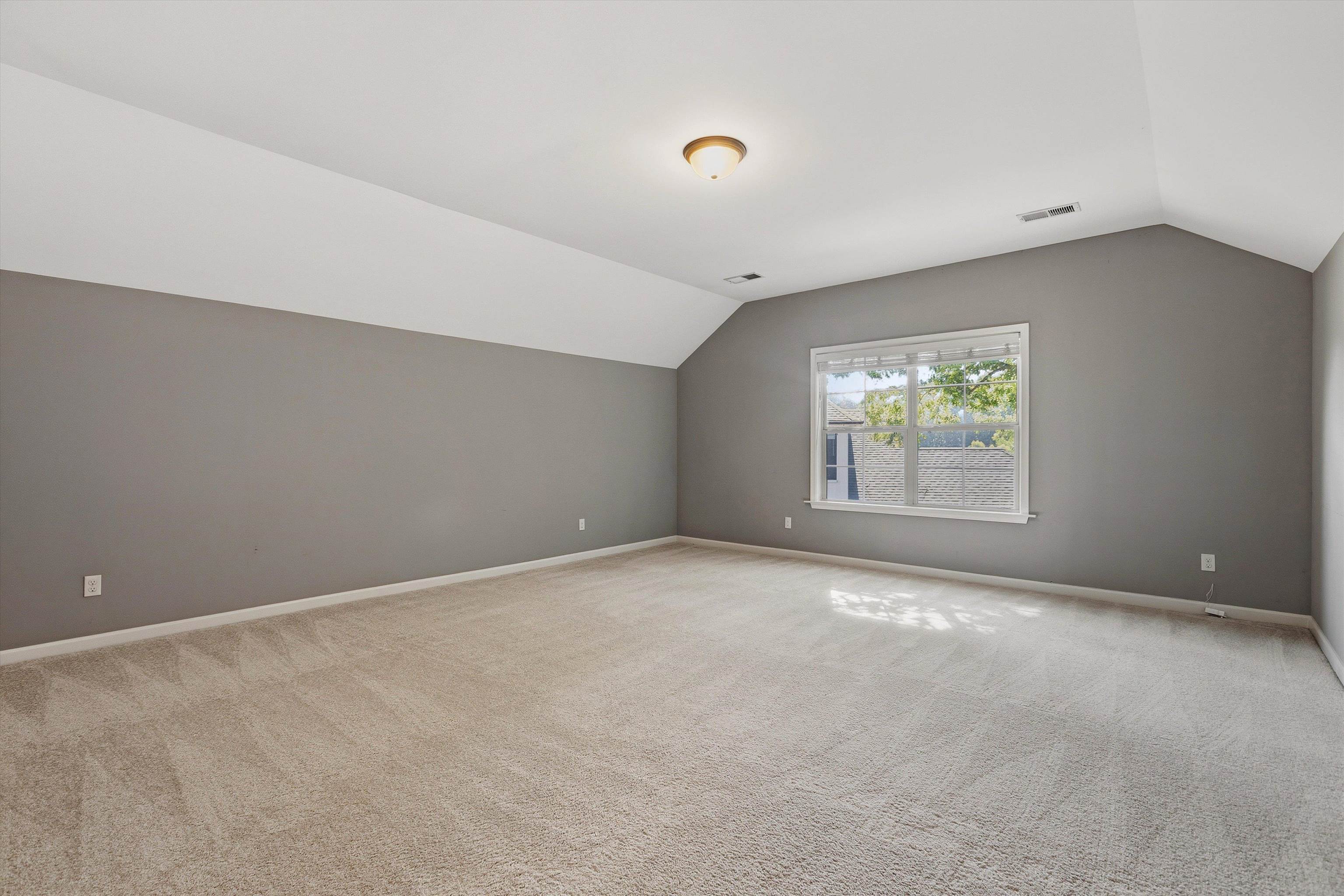 141 Lower Fields Ln Property Photo 23