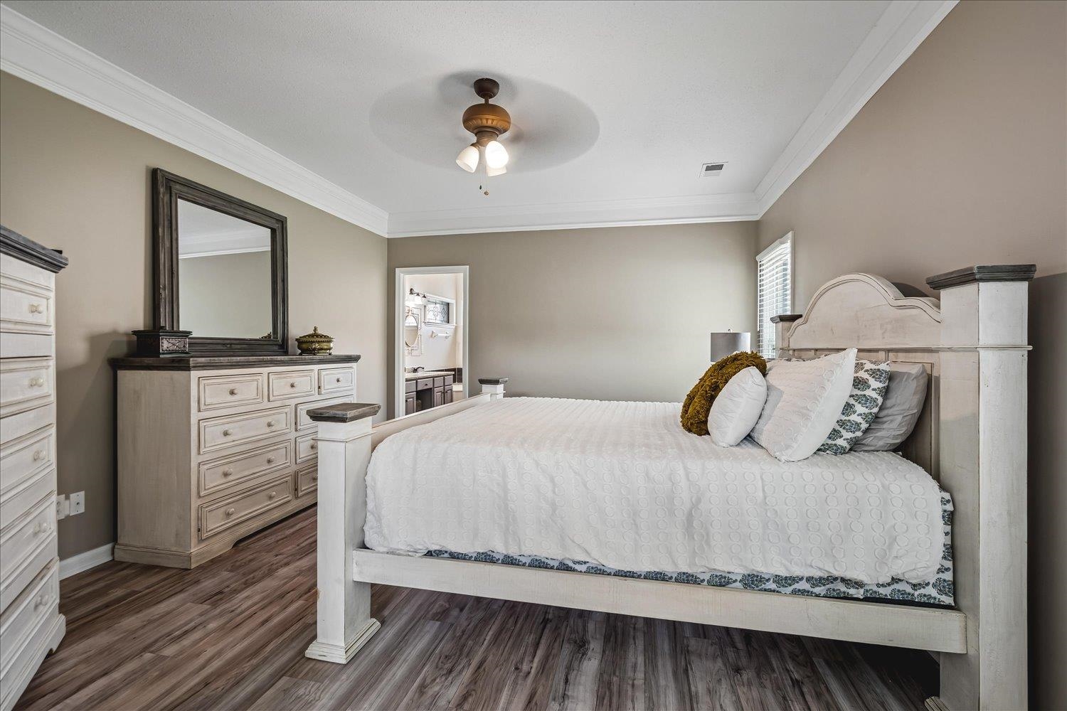 8944 Heath Cv Property Photo 27