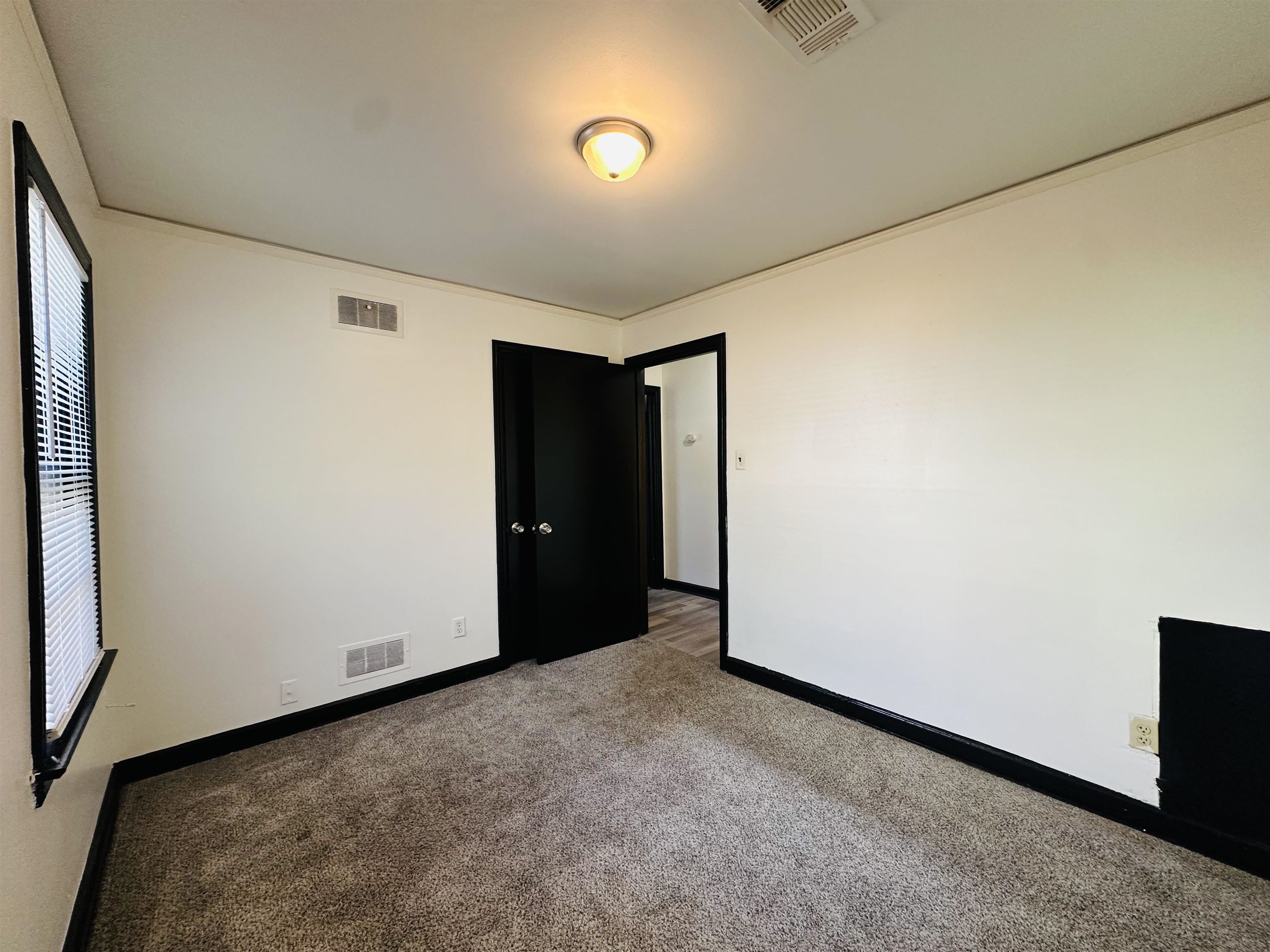 1773 Greenview Cir Property Photo 19