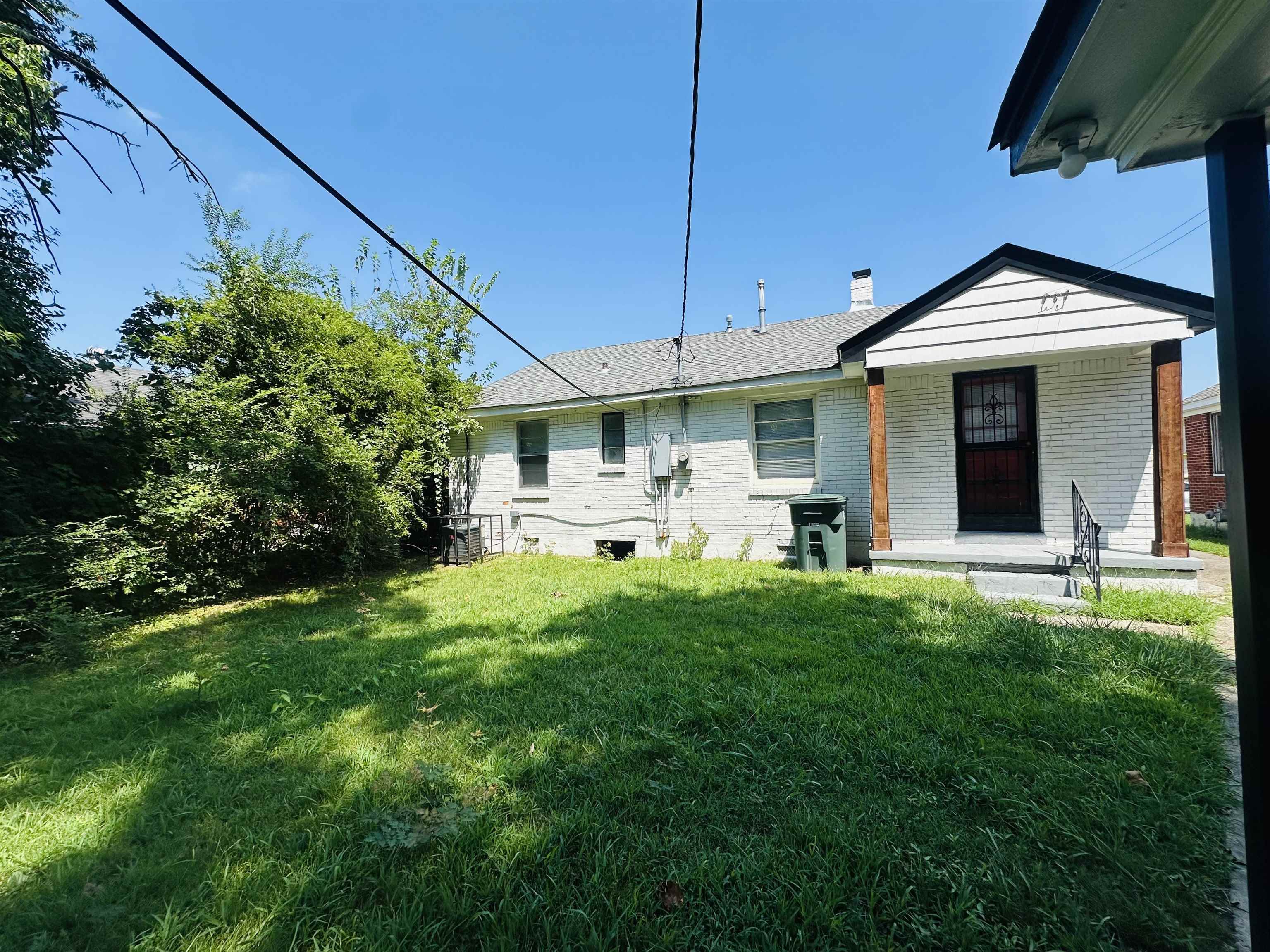 1773 Greenview Cir Property Photo 23