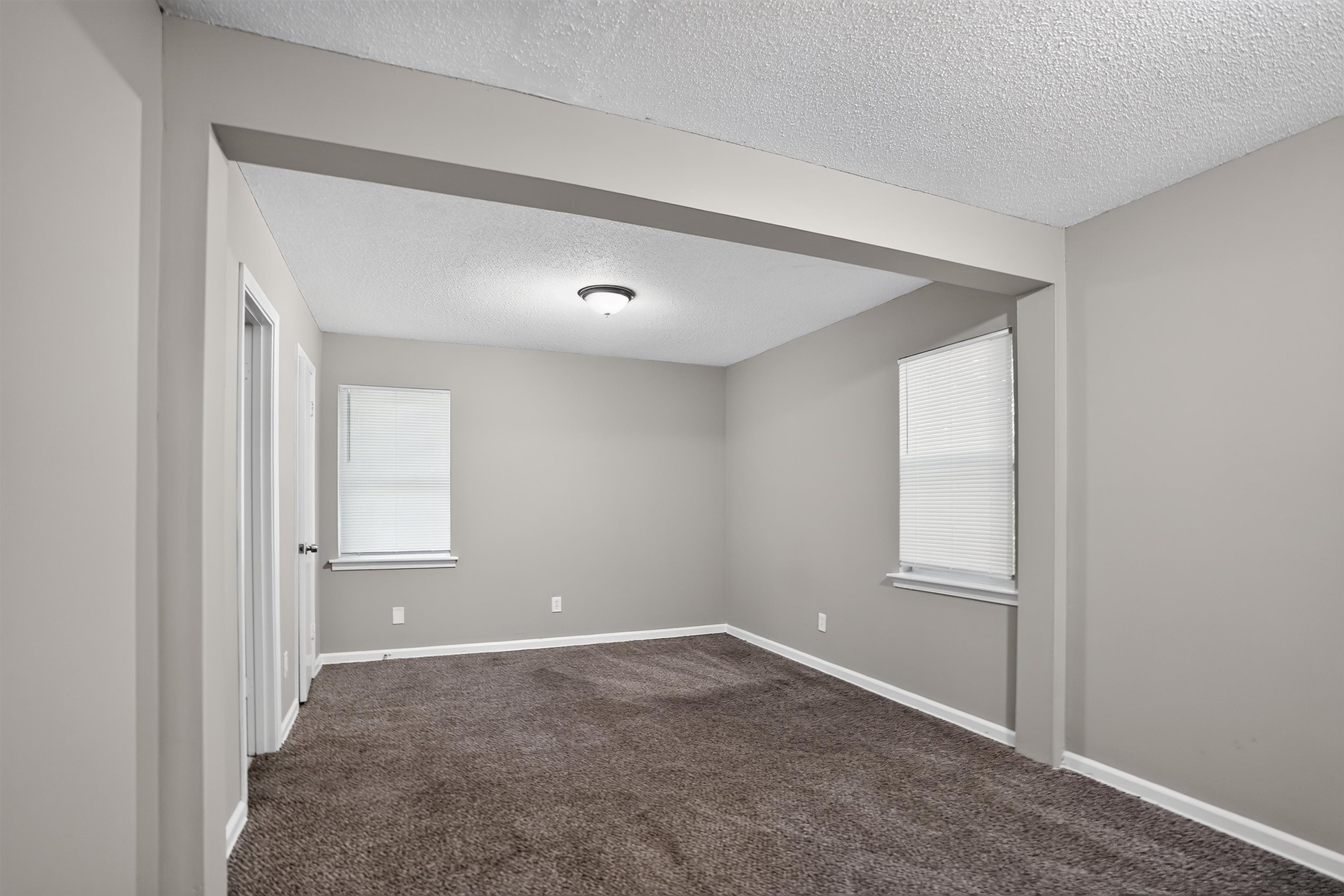 4171 Cliffdale St Property Photo 22