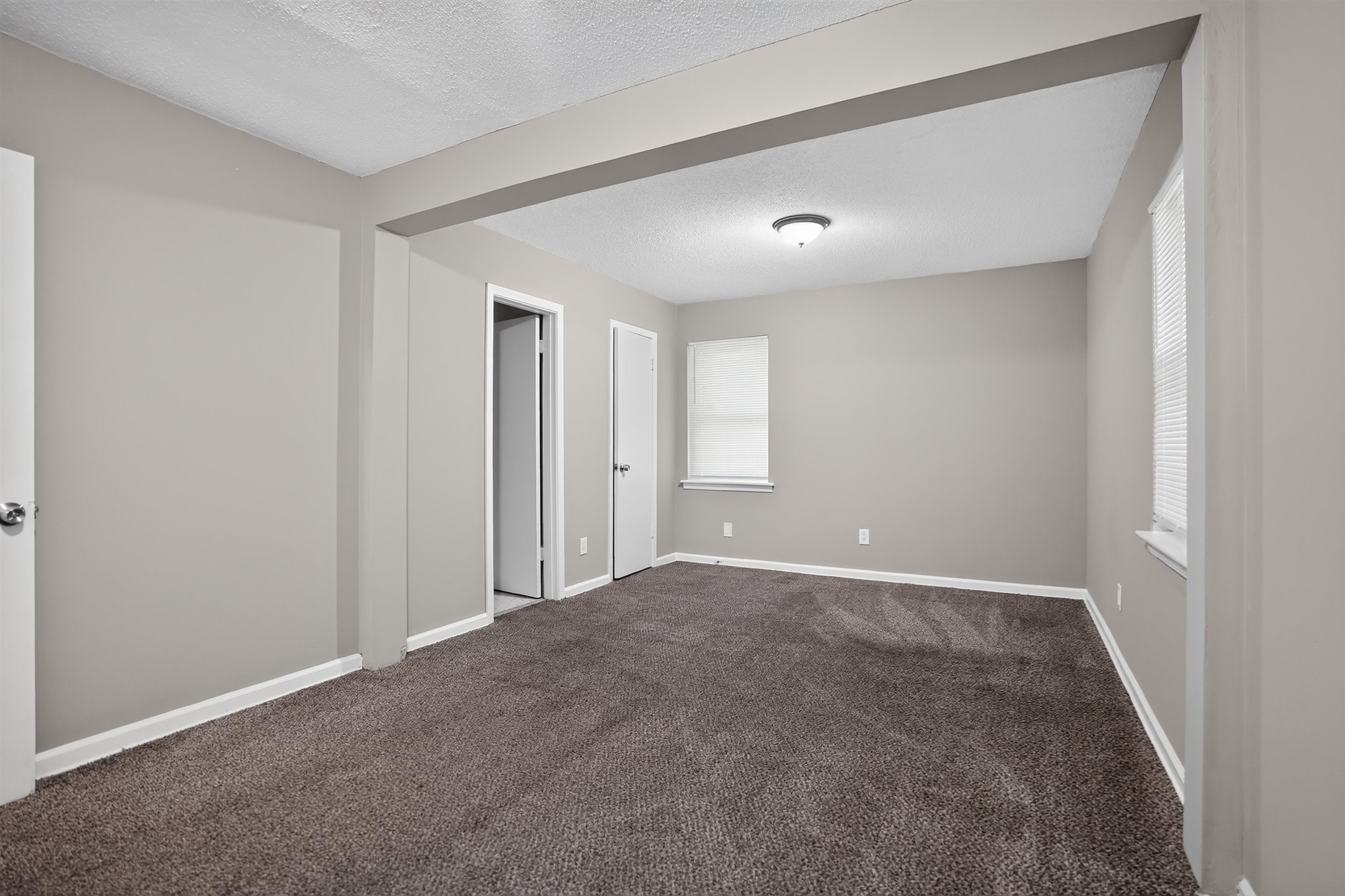 4171 Cliffdale St Property Photo 27