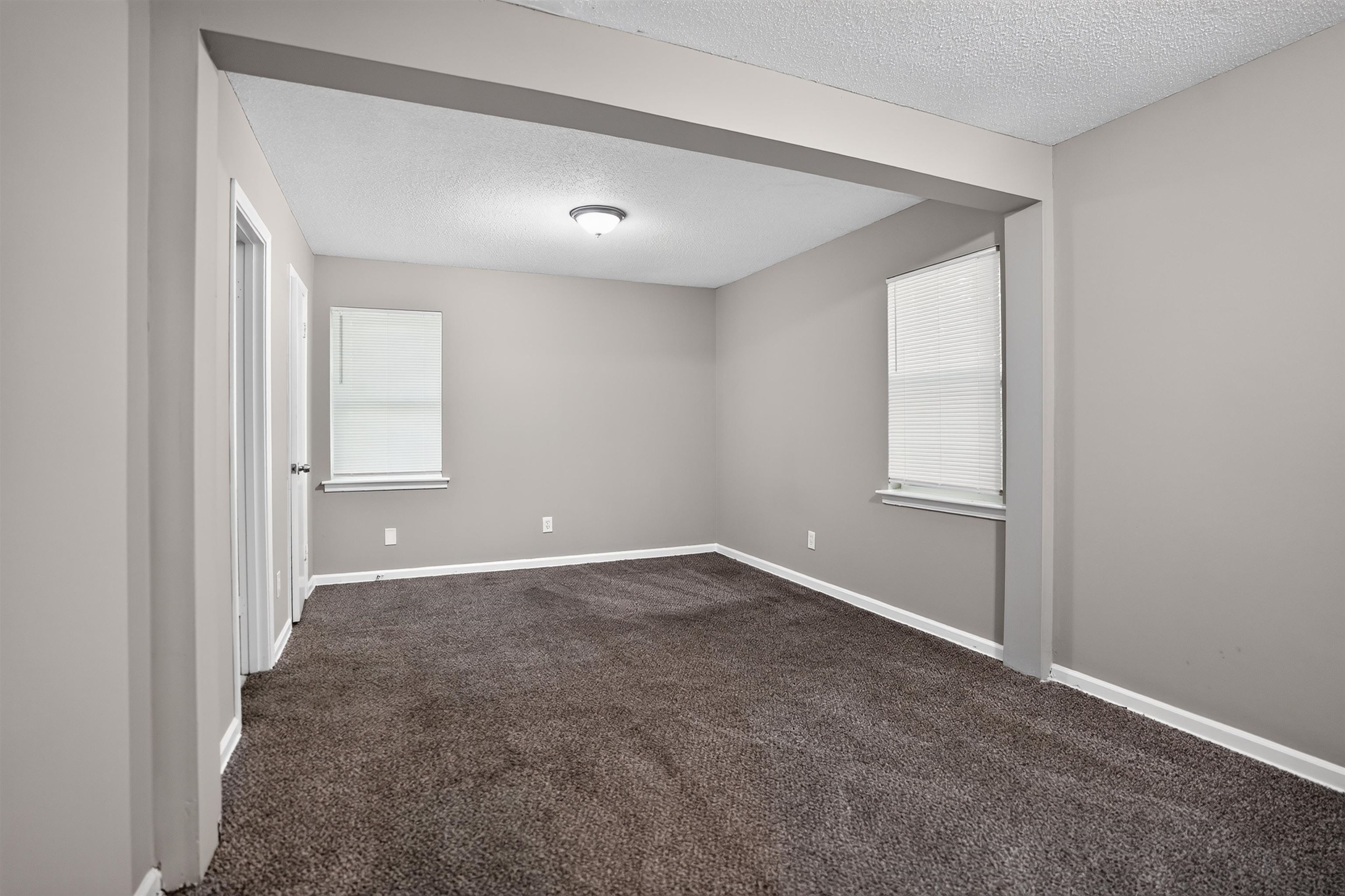 4171 Cliffdale St Property Photo 30