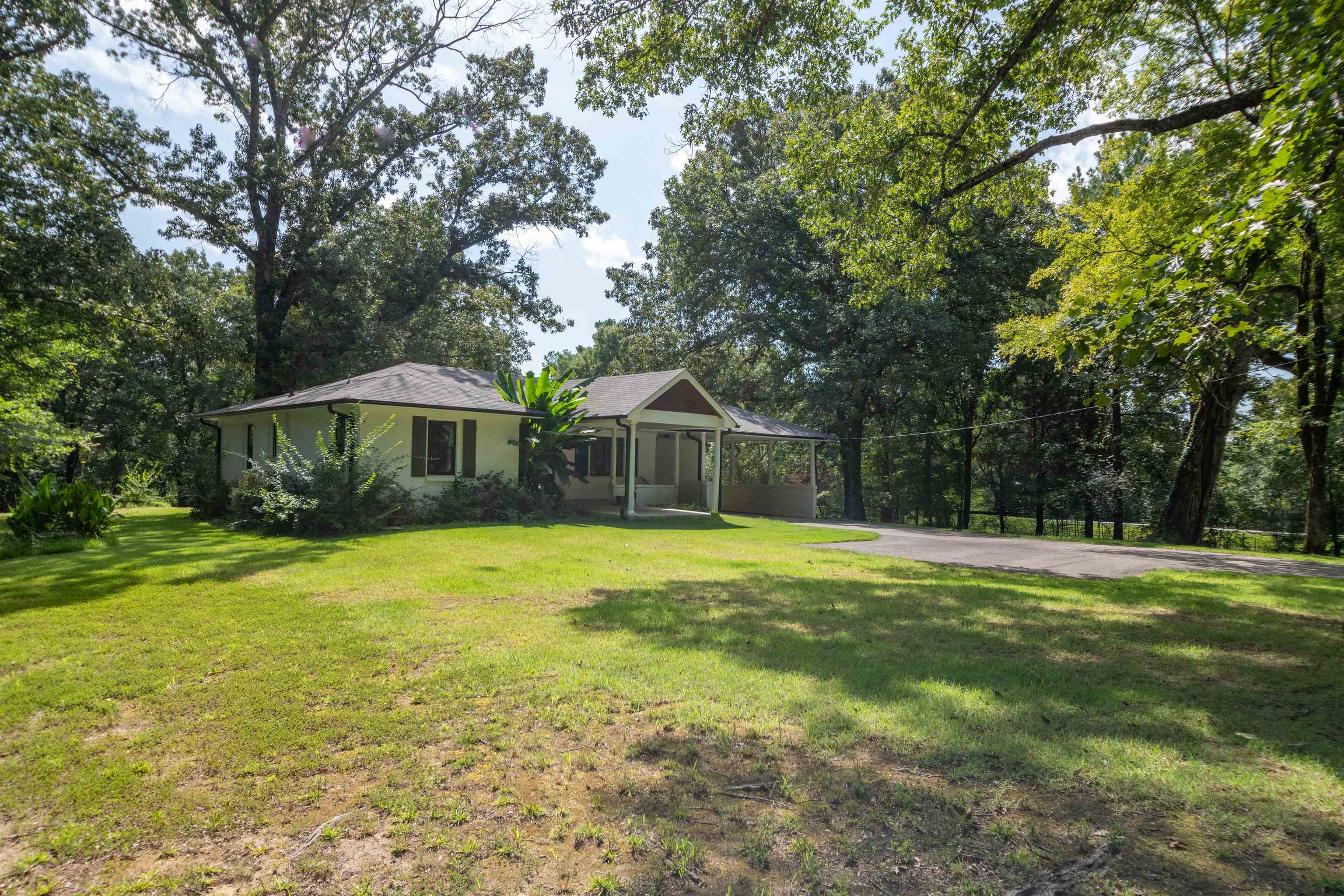 1050 N Reid-hooker Rd Property Photo 5