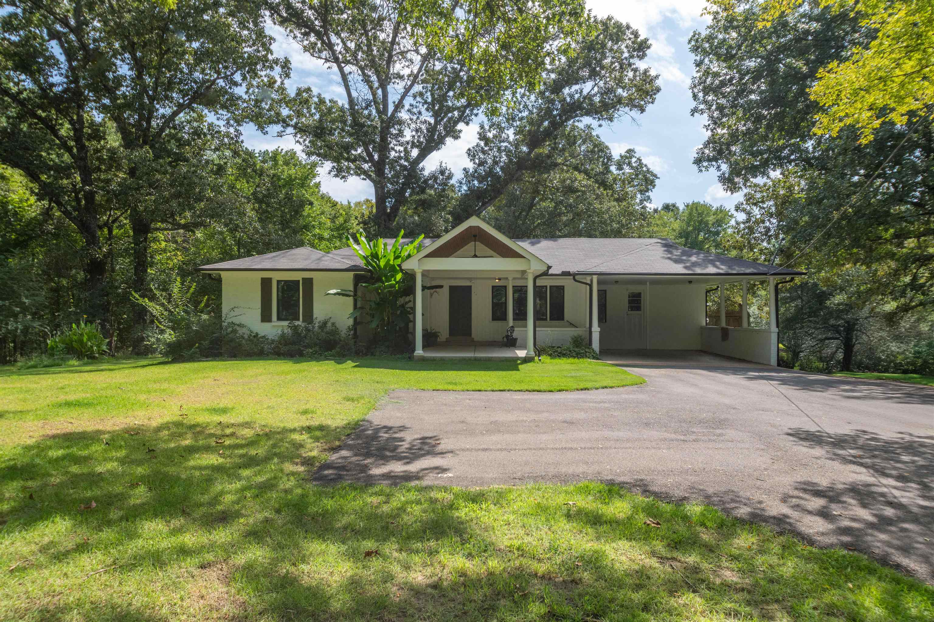 1050 N Reid-hooker Rd Property Photo 6