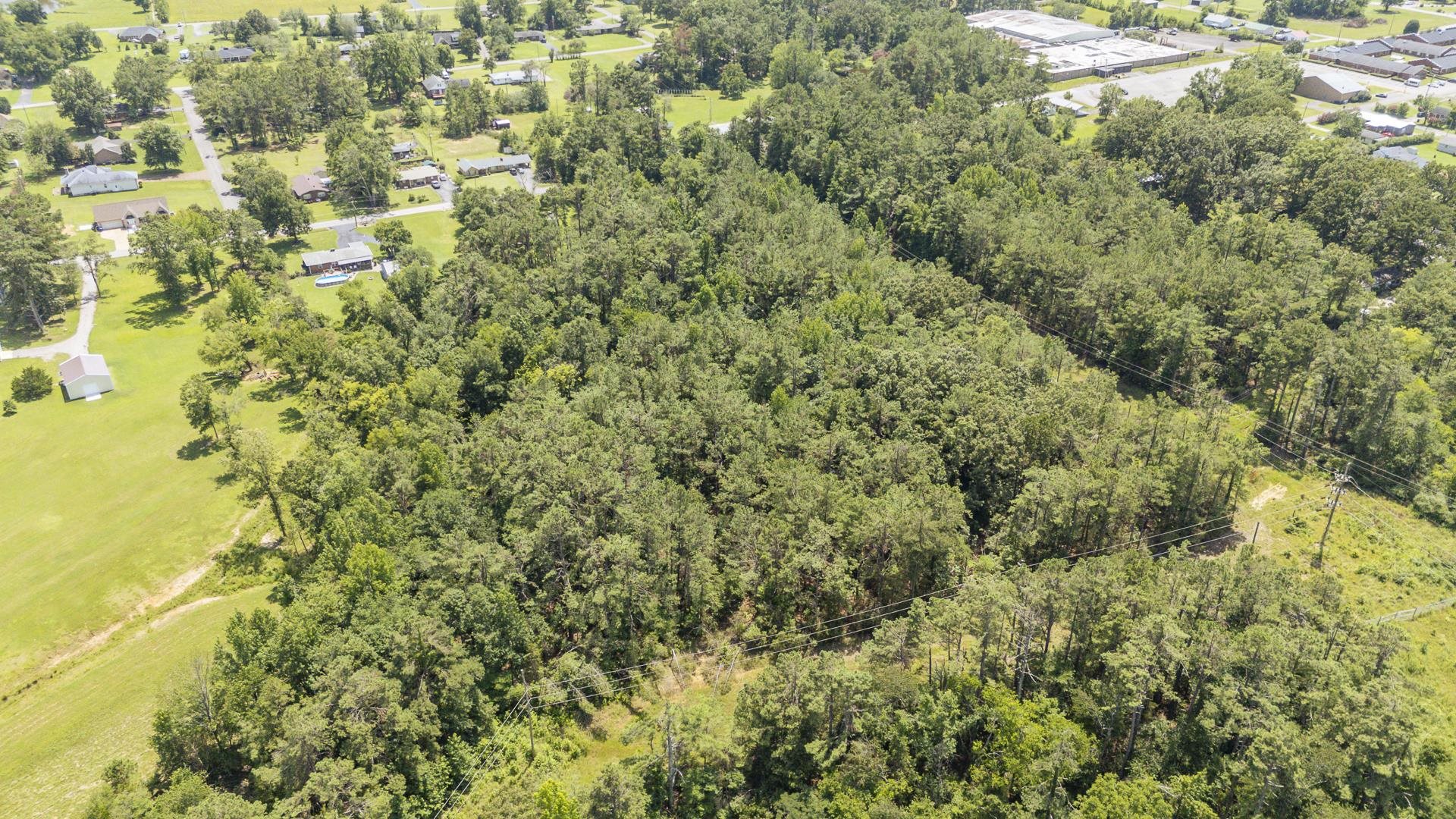 00 Farber Dr Property Photo 15