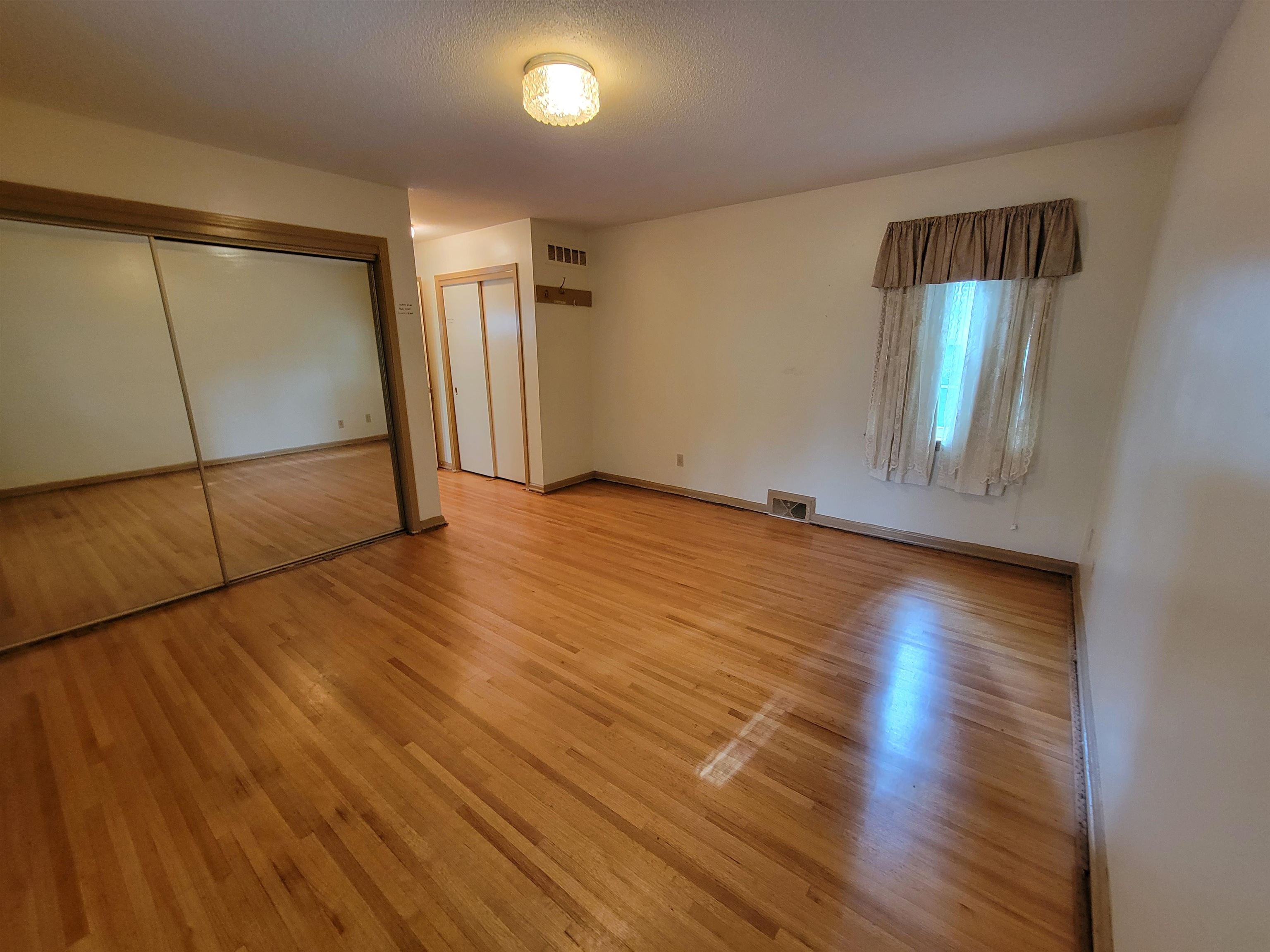 6404 Messick Rd Property Photo 13