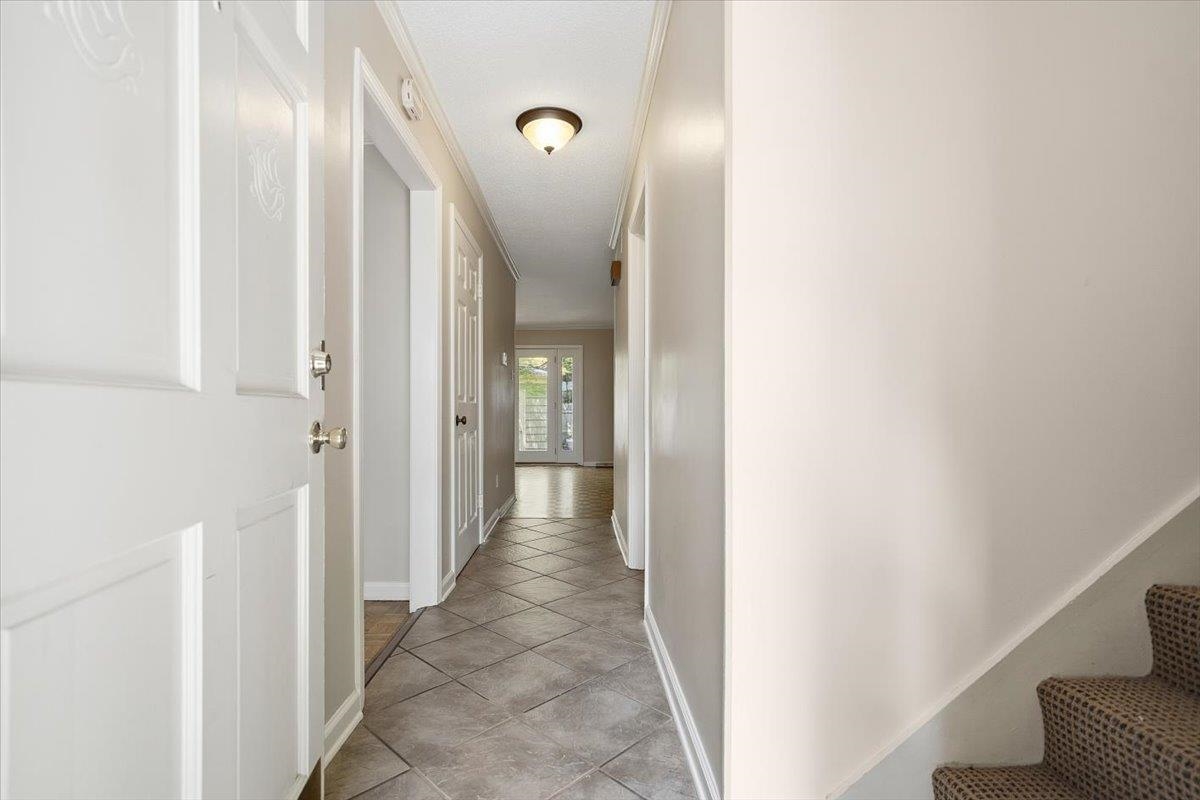 6932 Midhurst Dr 6932 Property Photo 7