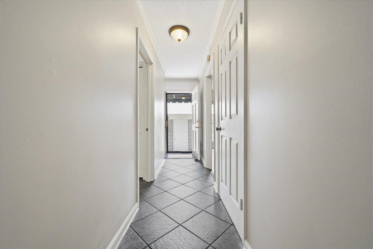 6932 Midhurst Dr 6932 Property Photo 8