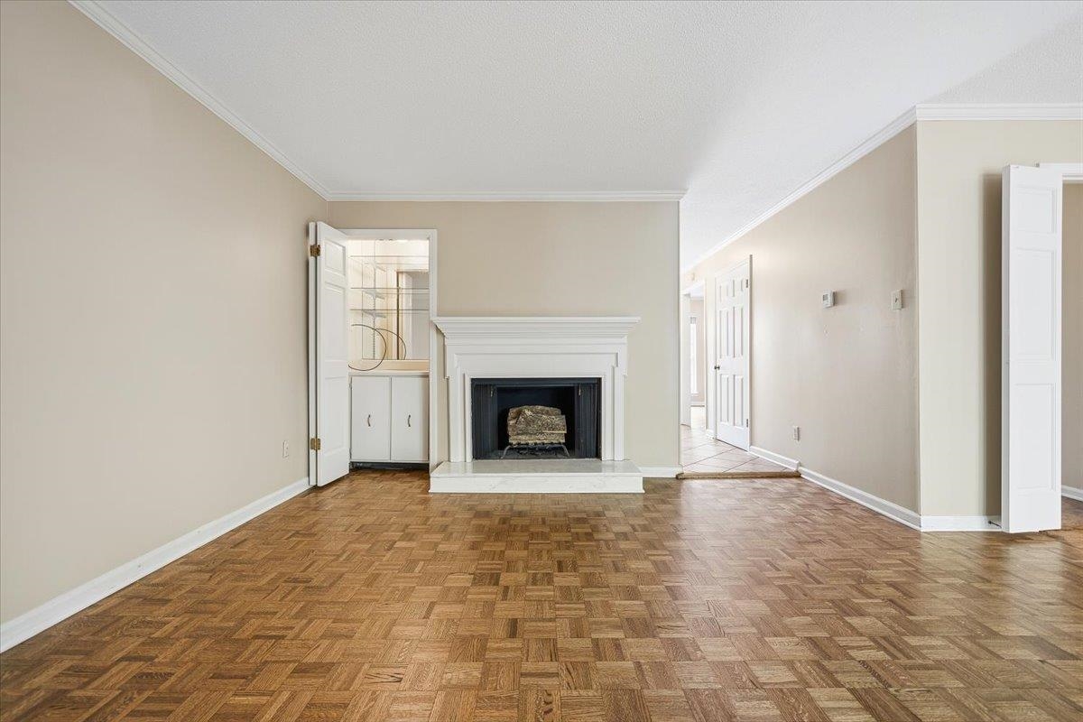 6932 Midhurst Dr 6932 Property Photo 18