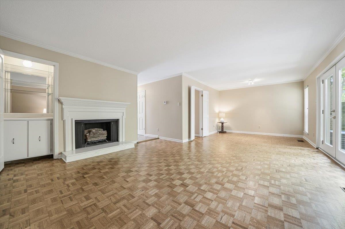 6932 Midhurst Dr 6932 Property Photo 19